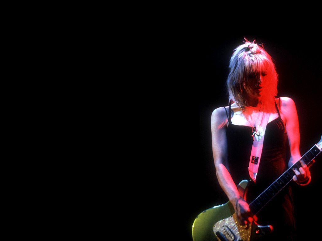 1024x768 Courtney Love Wallpaper