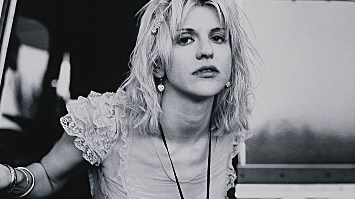 1244x700 COURTNEY LOVE singer actress model babe hole alternative wallpaperx1080