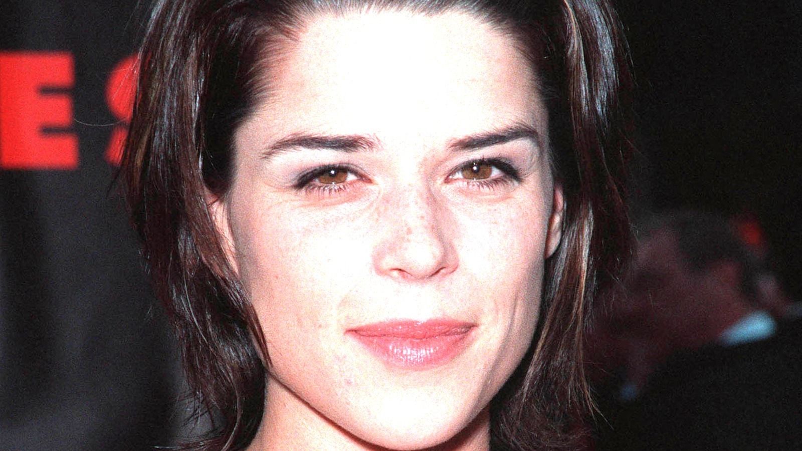 Neve Campbell Wallpapers - Top Free Neve Campbell Backgrounds ...