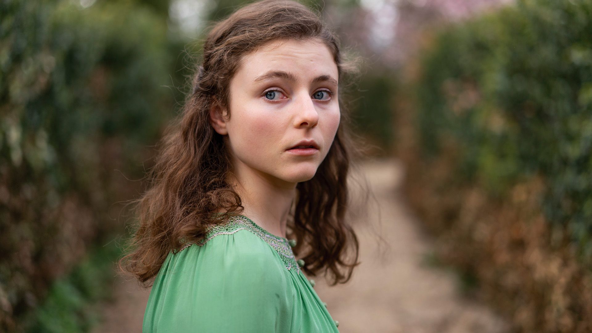 1920x1080 Thomasin McKenzie and Sian Clifford compare acting to their new series Life After Life Big Issue