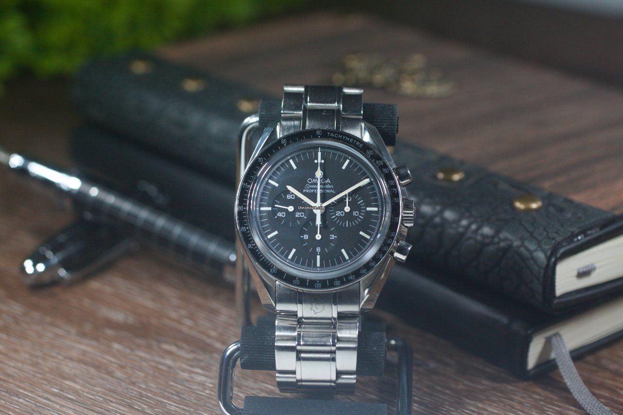 1280x852 Omega Speedmaster Professional Moonwatch Sapphire Sandwich. for $199 from a Private Seller on Chrono24
