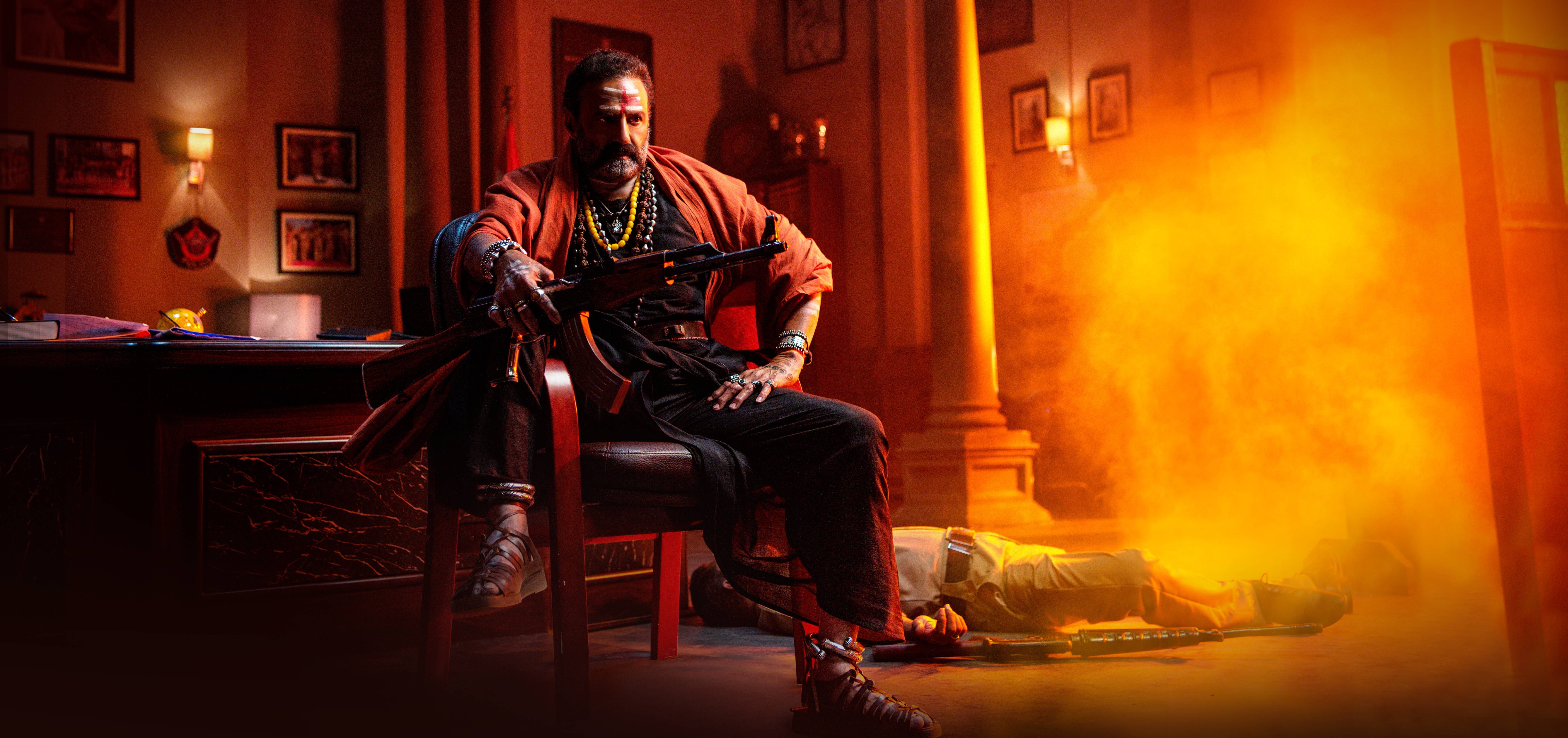 7650x3600 Akhanda (2021)