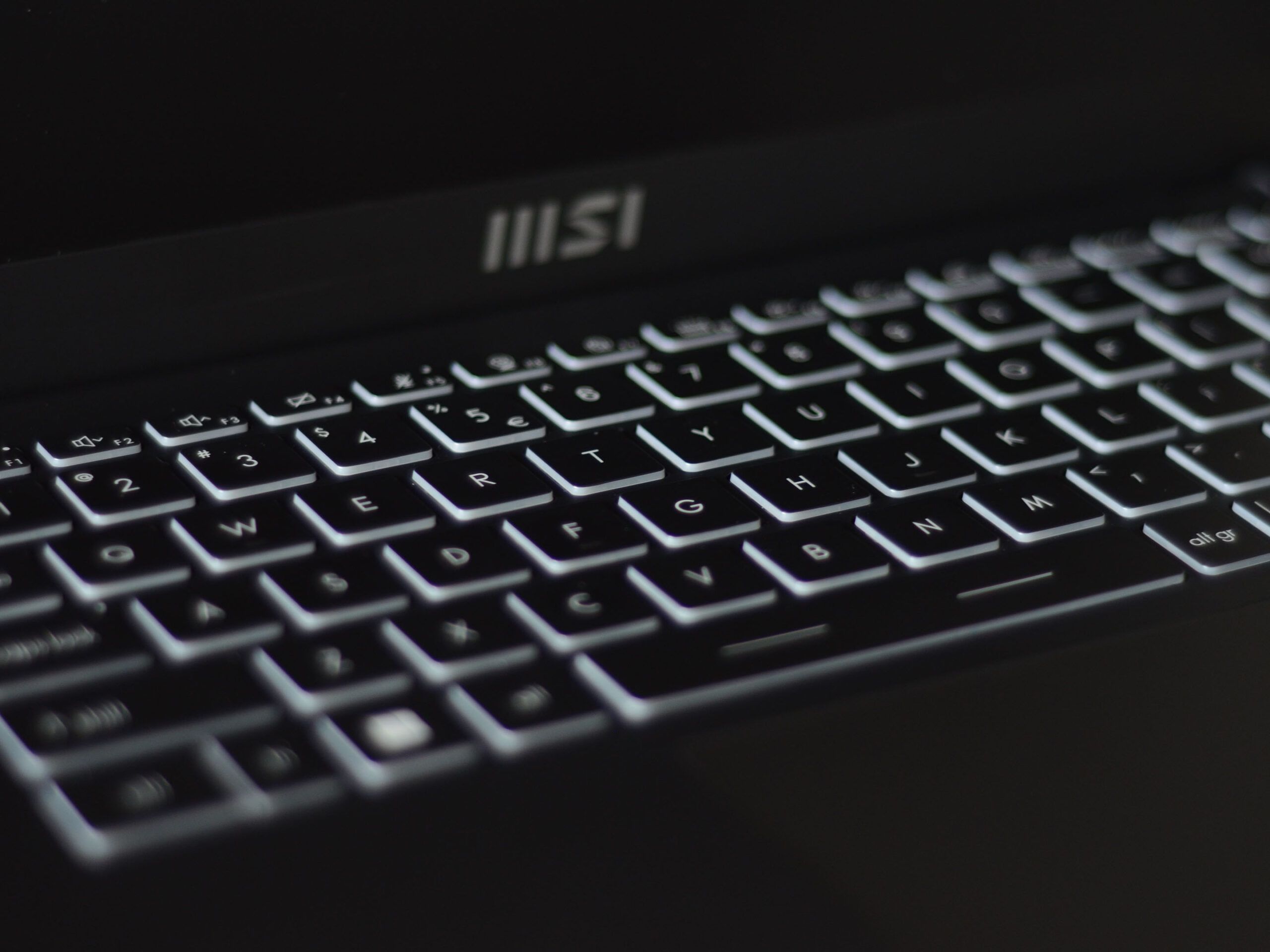 2560x1920 The MSI Modern 14 is the laptop I wish I had when I was in school
