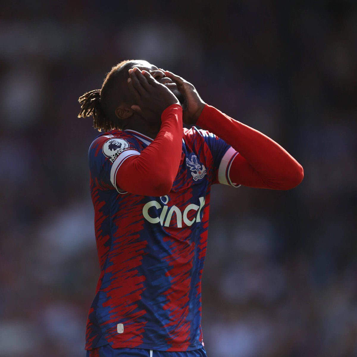 1200x1200 Wilfried Zaha to miss Crystal Palace's trip to Manchester City due to injury