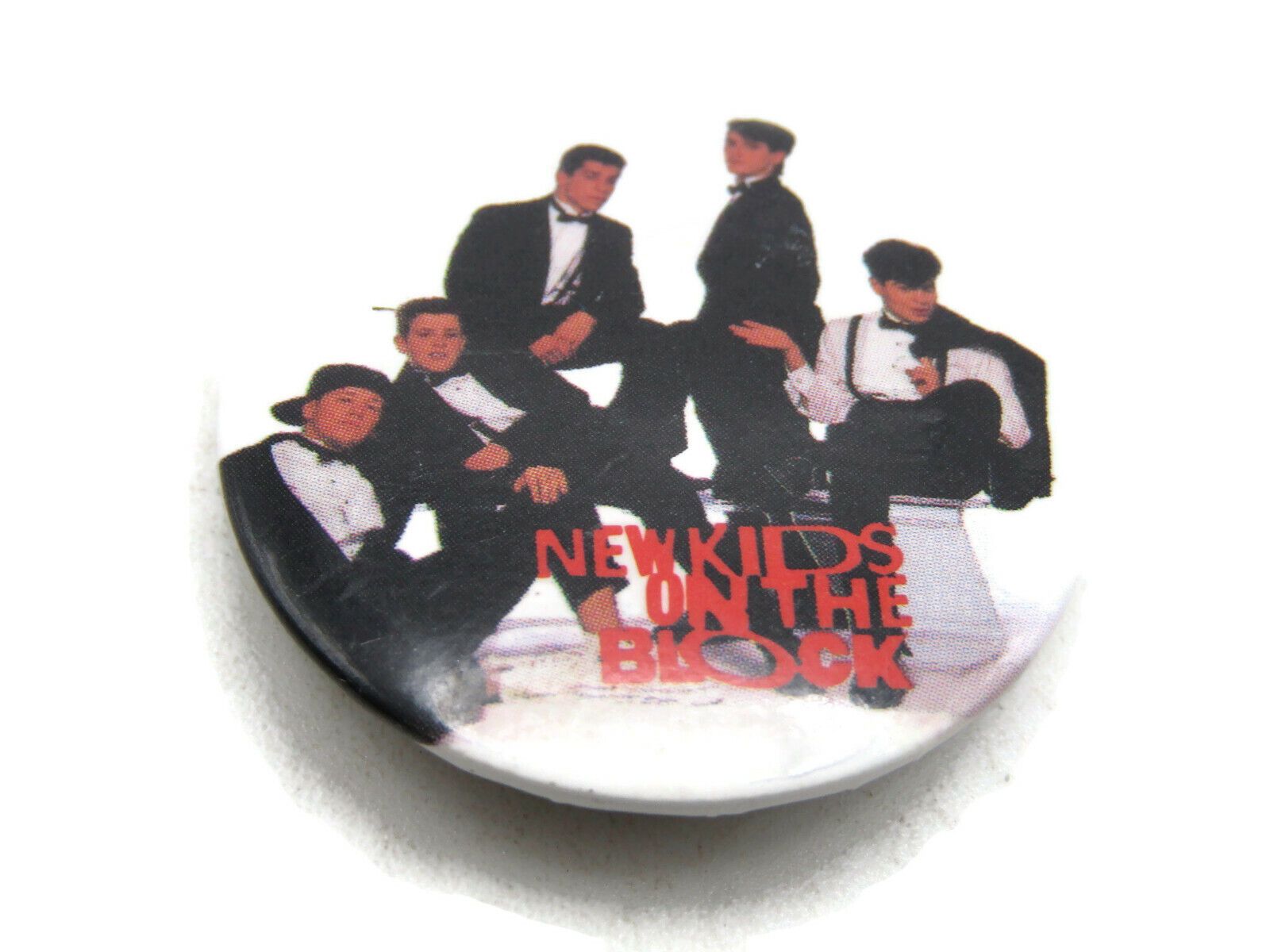 1600x1200 New Kids On The Block Pin Portrait Front White Background