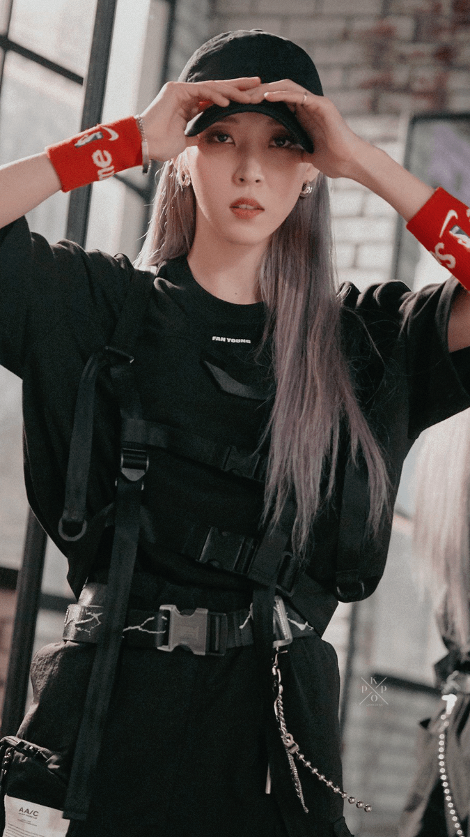 675x1200 Kpop Locks