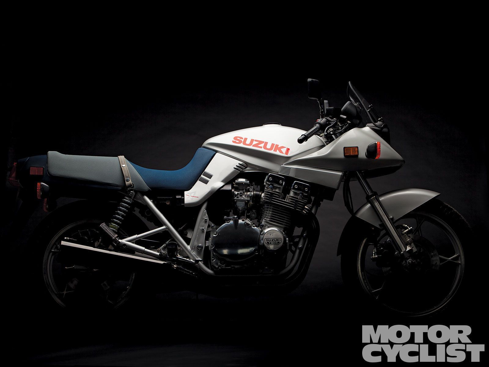 1600x1200 Suzuki Katana