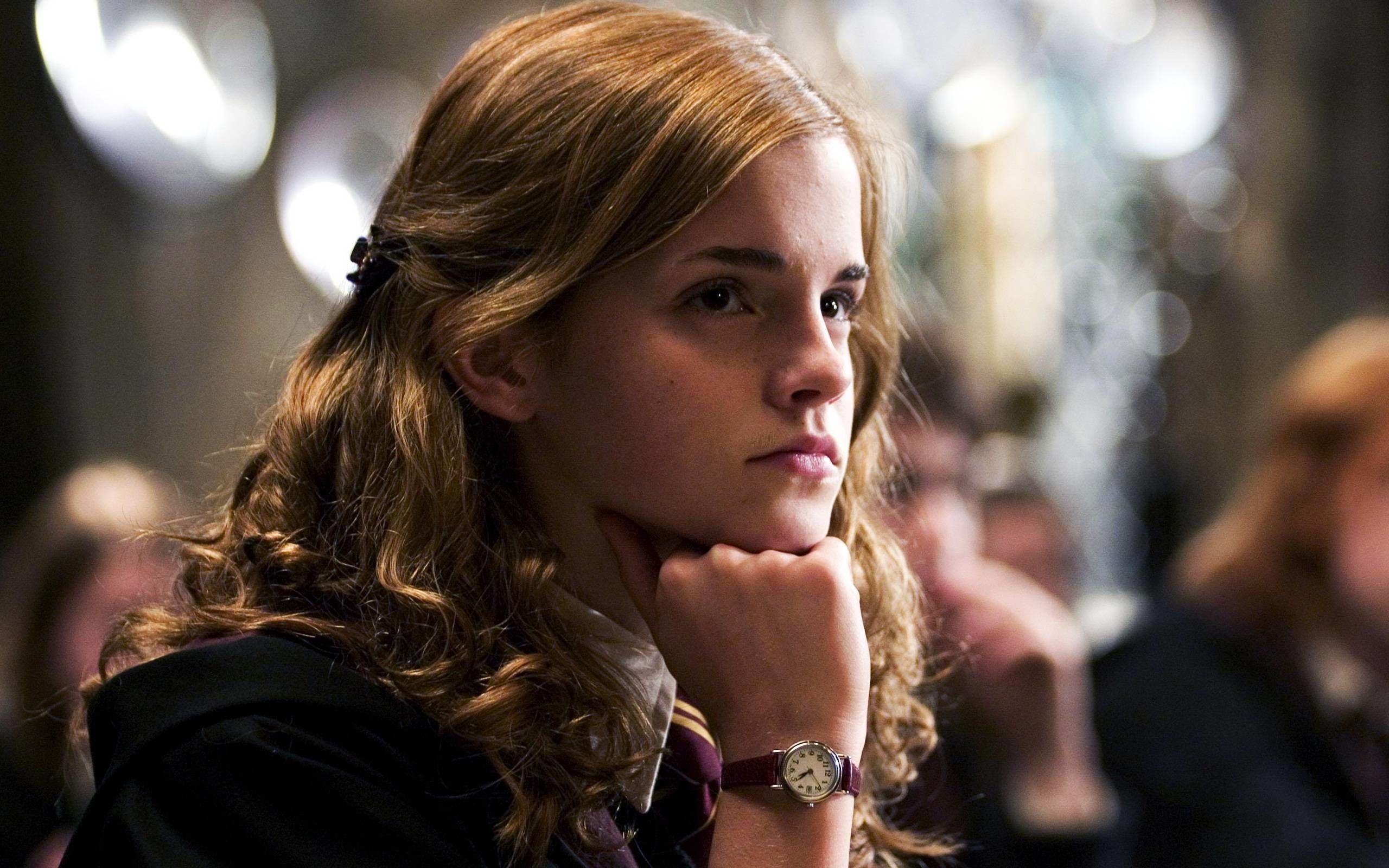 2560x1600 Hermione Wallpaper