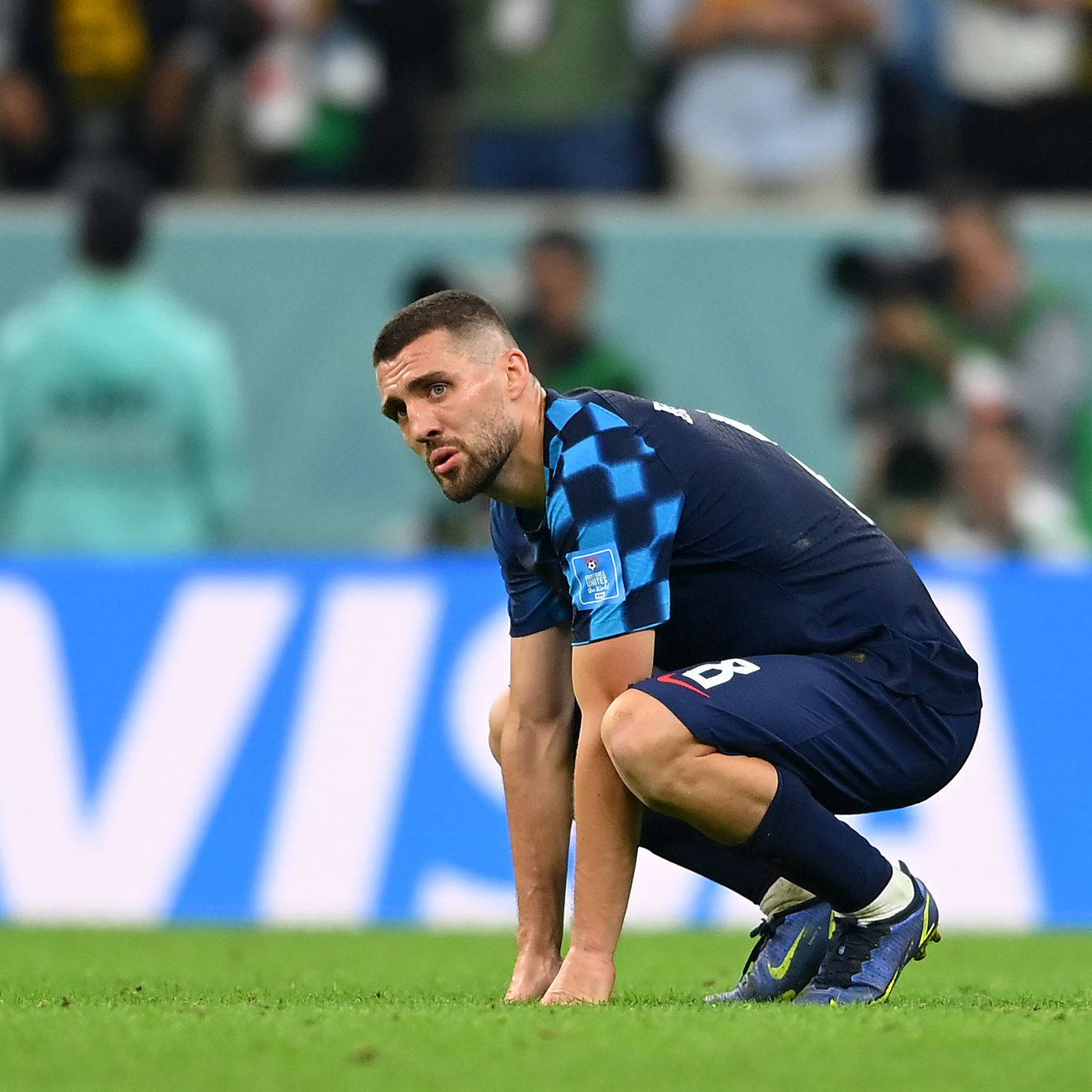 1400x1400 Download Mateo Kovacic Squat Wallpaper