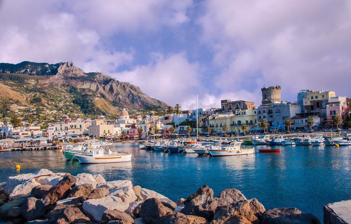 1332x850 Ischia Wallpaper
