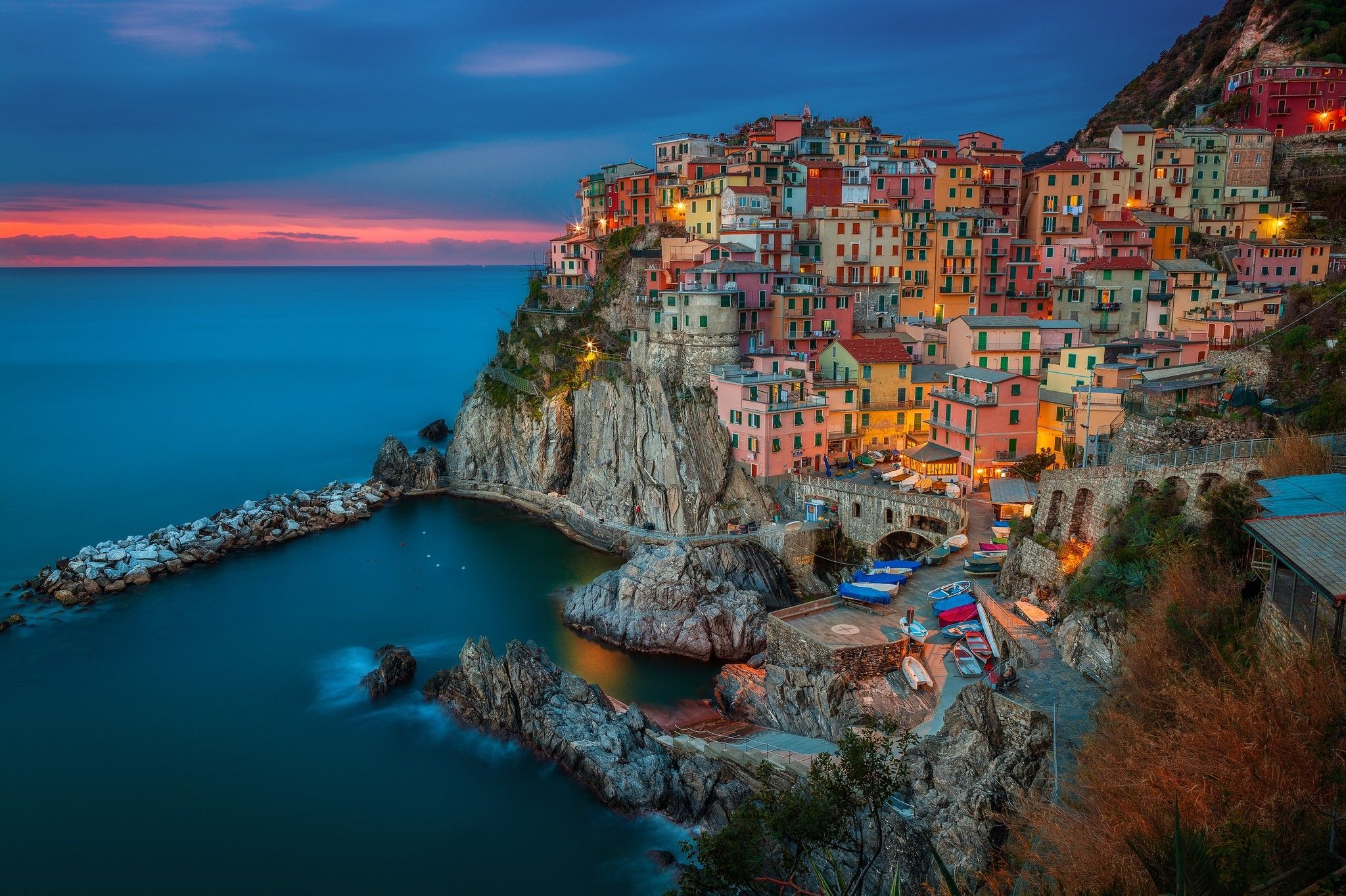 2048x1365 landscape city italy manarola cinque terre Gallery HD Wallpaper