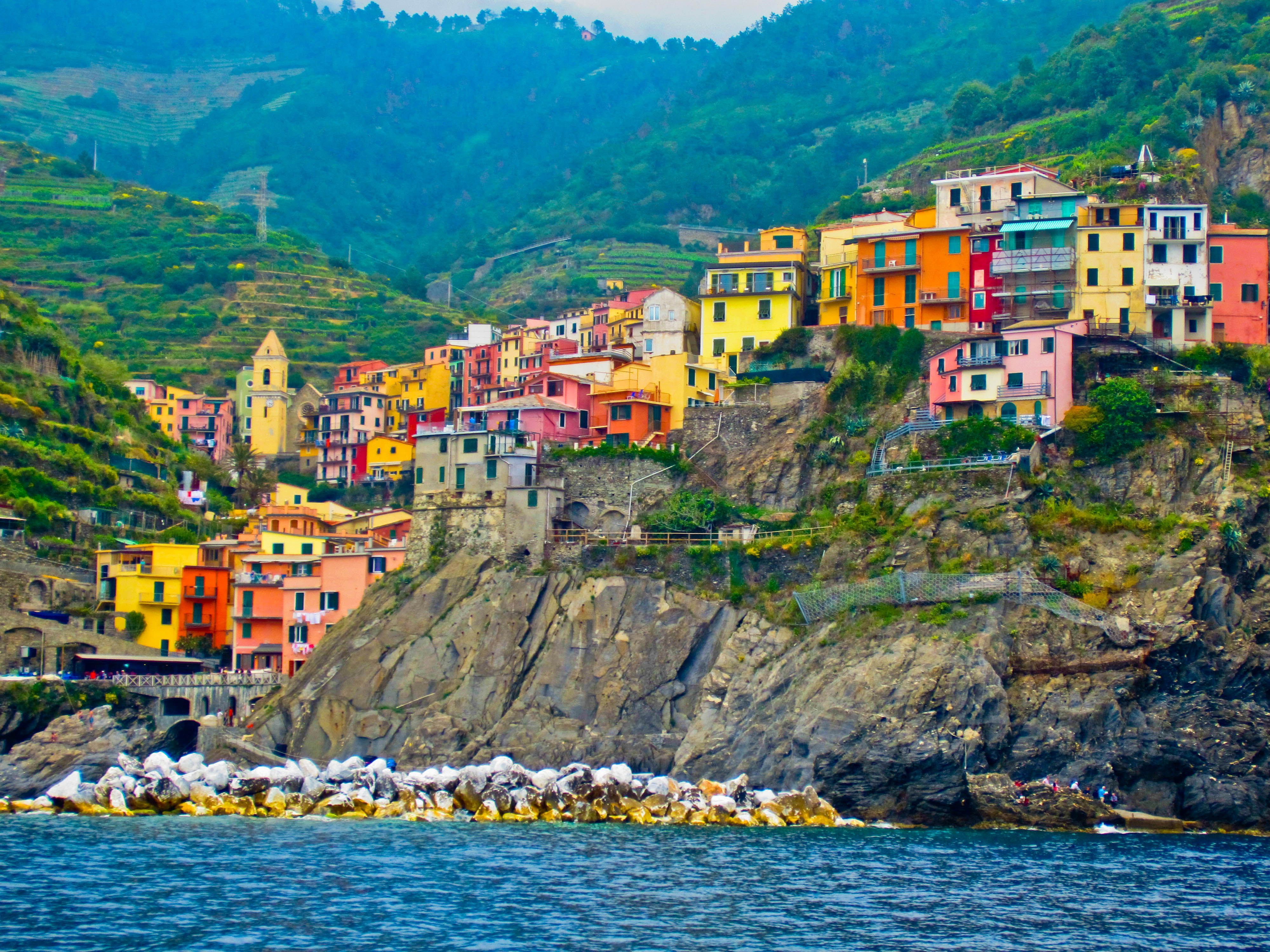 4000x3000 Cinque Terre Italy House Colorful Mountain Village Manarola Wallpaper:4000x3000