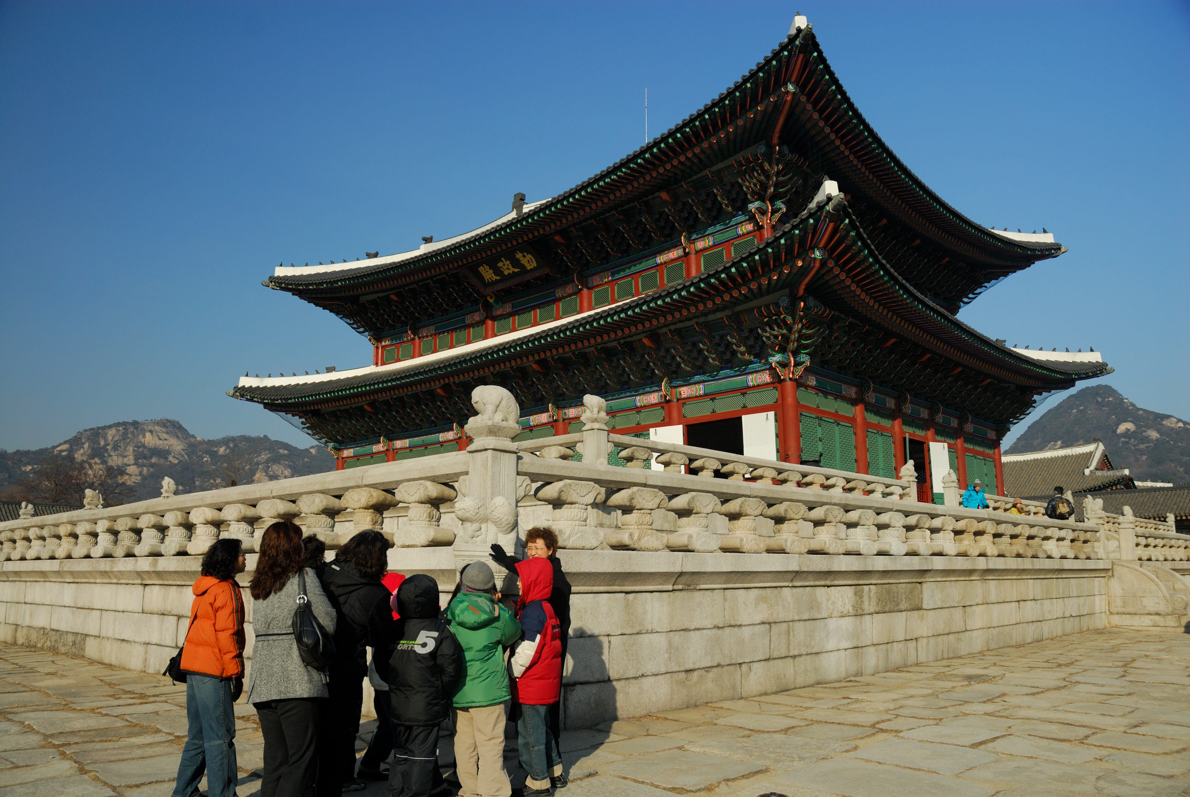 3957x2649 Gwanghwamun & Jongno Gu Travel Planet. Seoul, South Korea, Asia
