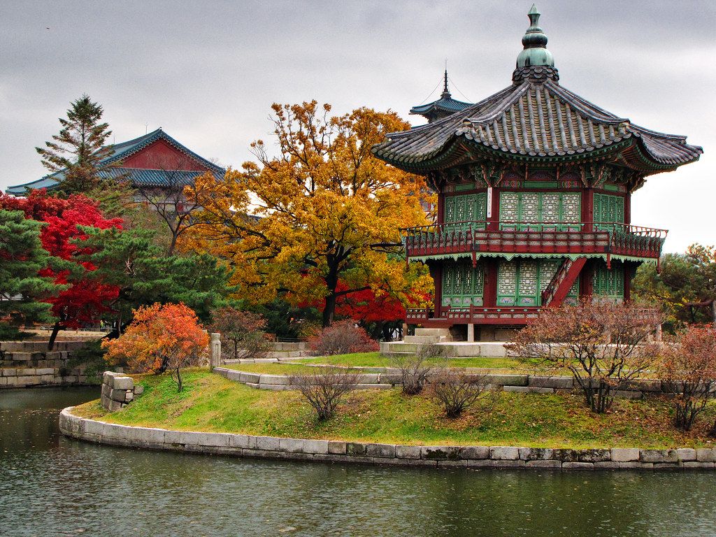1024x768 Pagoda GyeongBokGung (경복궁) Palace Seoul South Korea