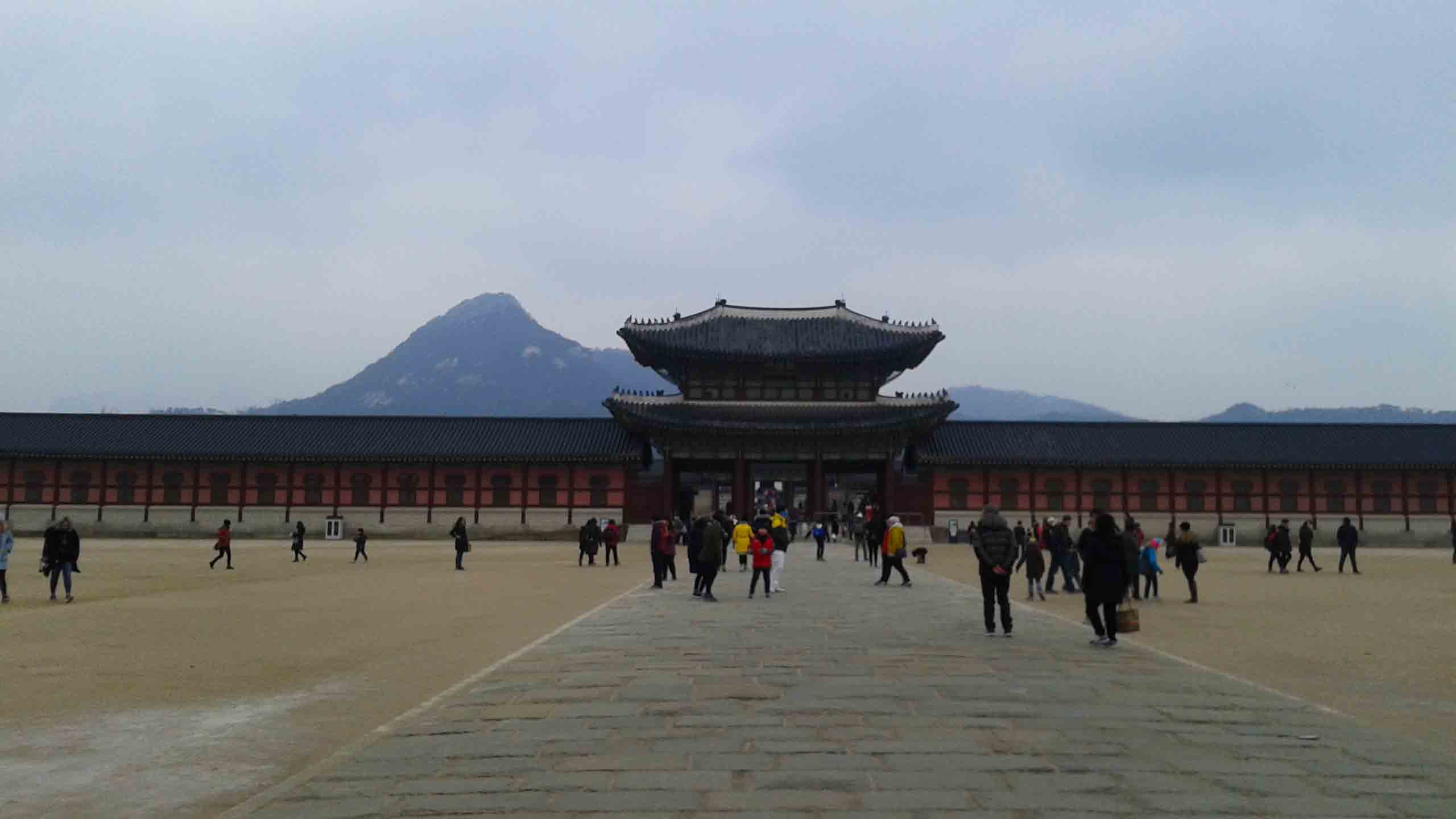 2560x1440 Gyeongbokgung Palace with Maps