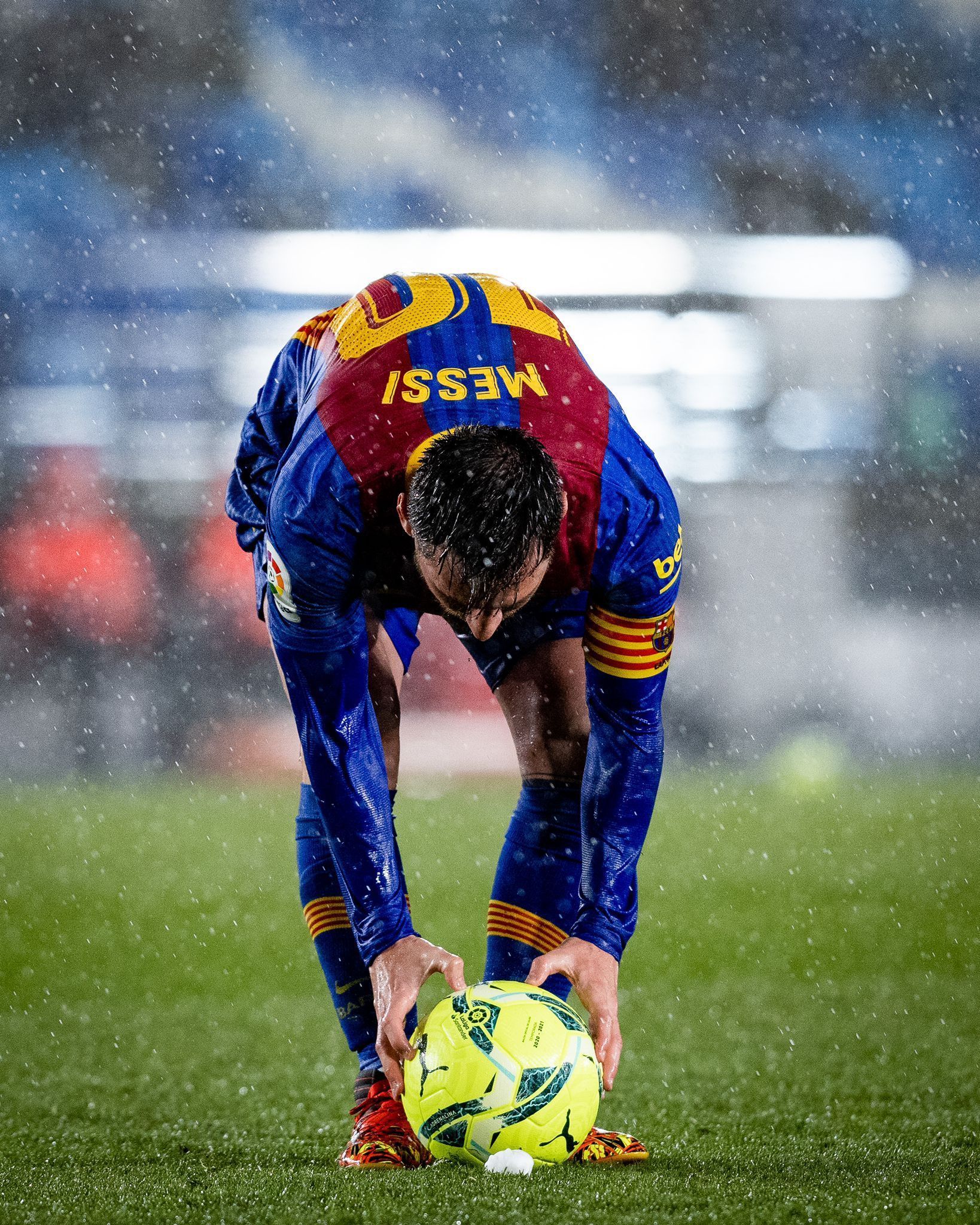 1638x2048 FC Barcelona. Free Kick. Goals. 5️⃣0️⃣ #Messi