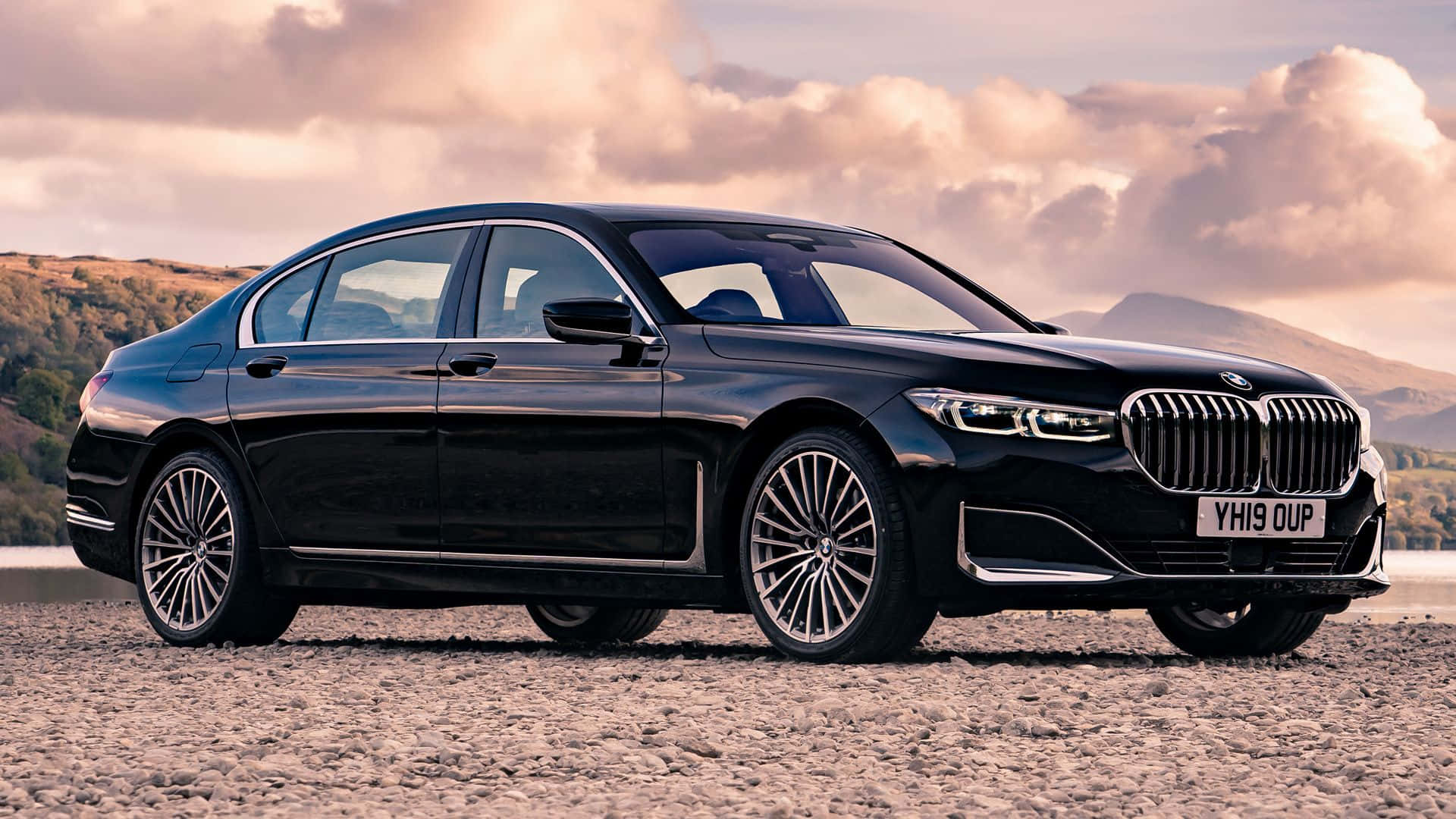 1920x1080 Download BMW 7 Series Ultimate Luxury Sedan Wallpaper