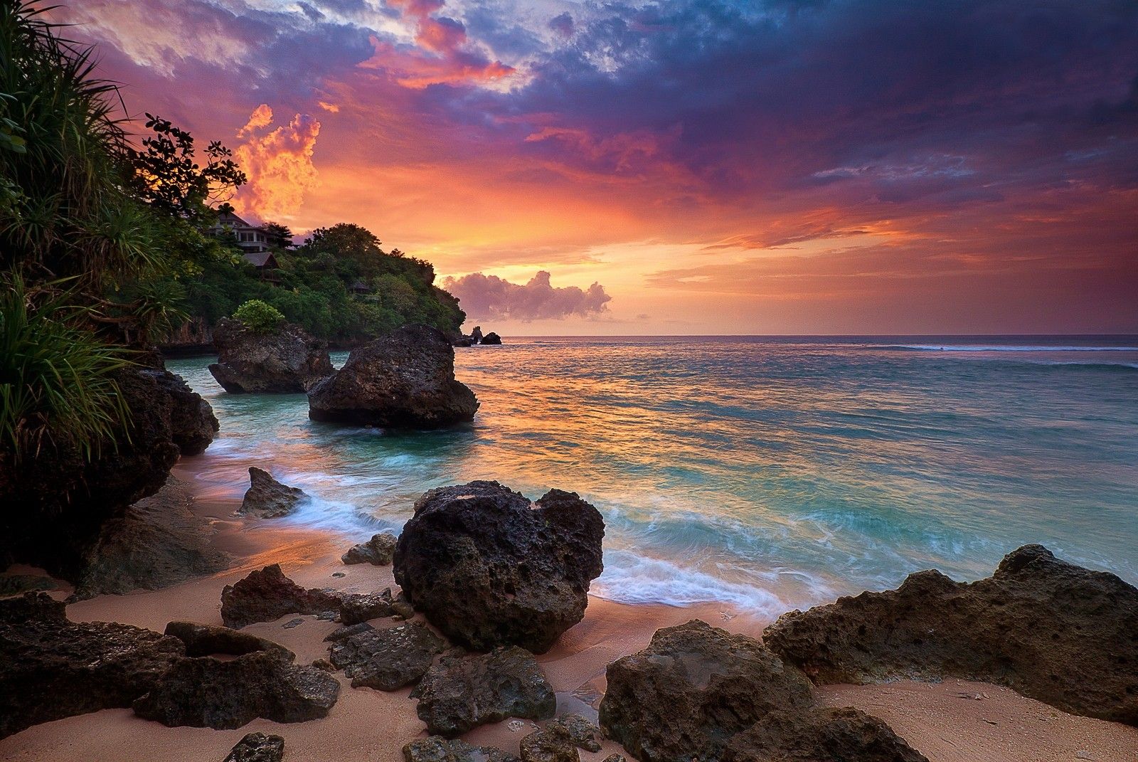 1600x1071 tropical, clouds, rock, Bali, nature, shrubs, sea, Indonesia, landscape, sand Gallery HD Wallpaper