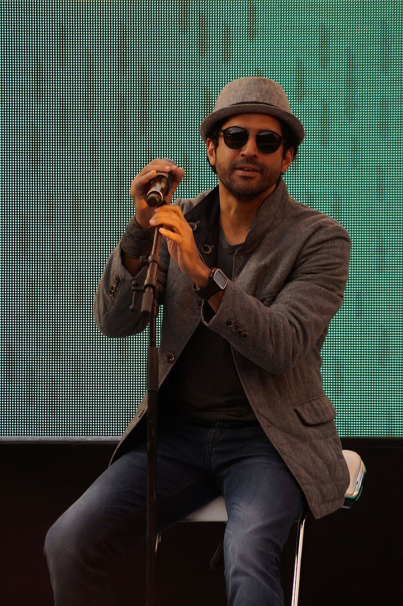 800x1202 Farhan Akhtar