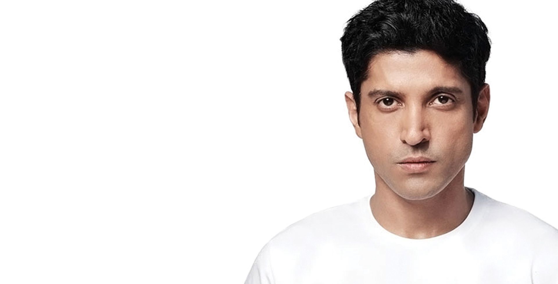 1920x978 Farhan Akhtar wishes Milkha Singh a happy birthday, shares THIS picture Indian Wire