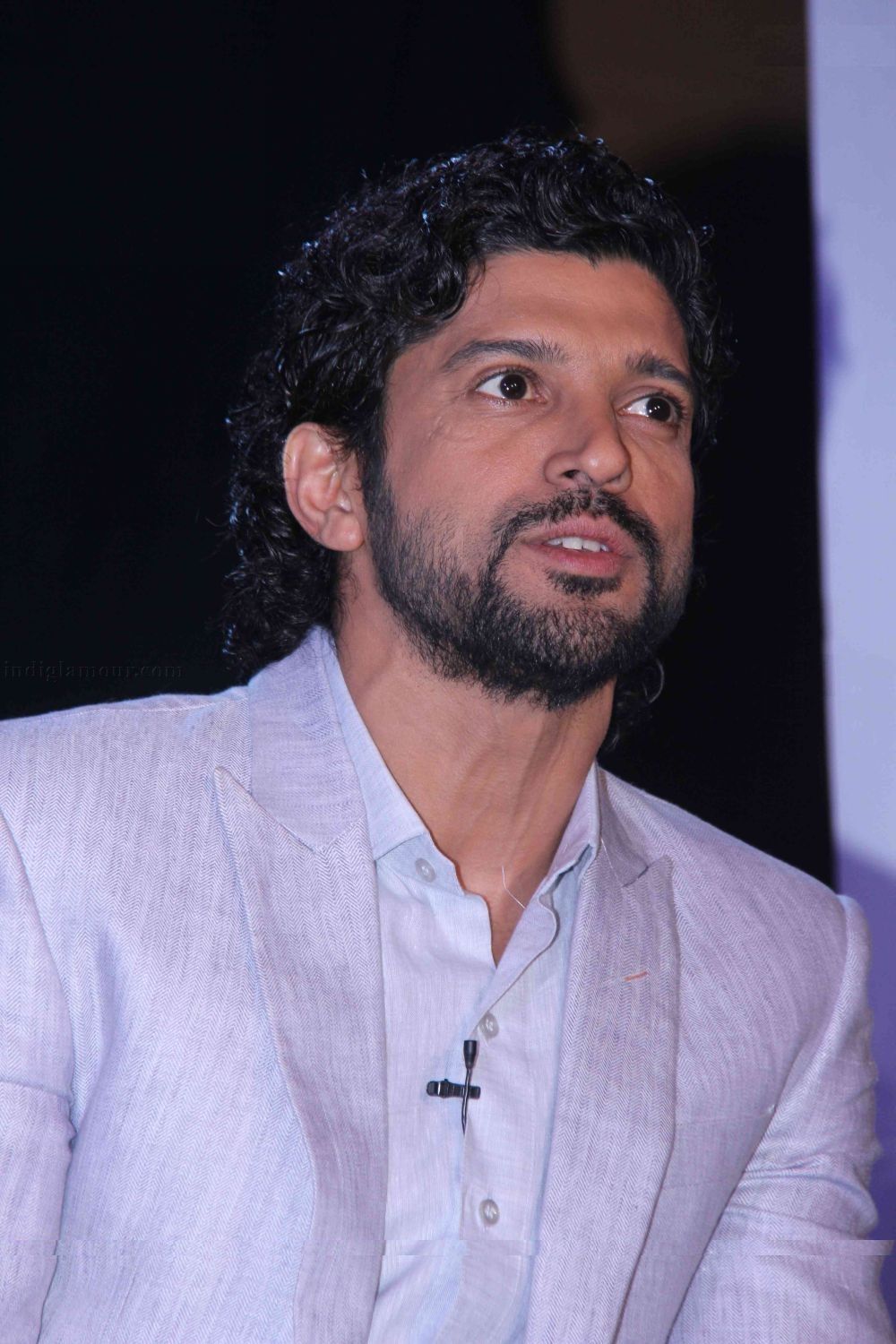 1000x1500 Handsame Farhan Akhtar Latest Photo Image Wallpaper