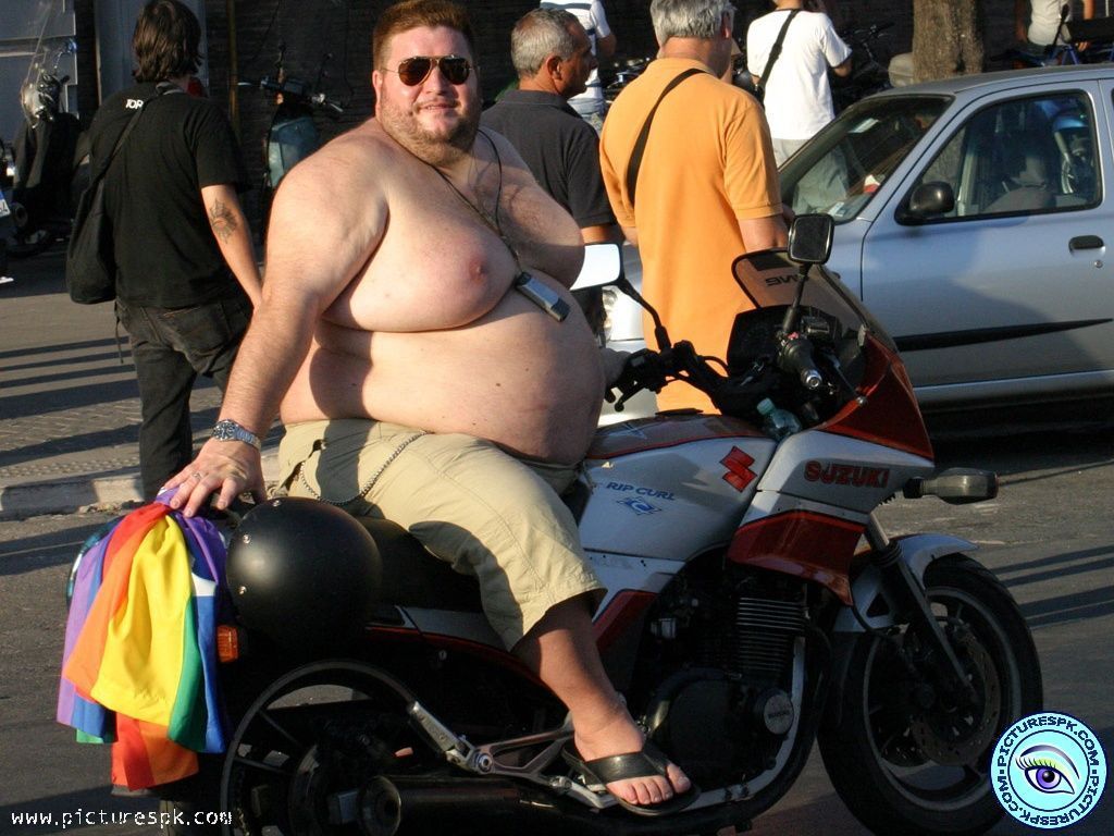 1024x768 Free download View Funny Fat Man Picture Wallpaper in 1024x768 Resolution [1024x768] for your Desktop, Mobile & Tablet. Explore Fat Guy Wallpaper. Cool Guy Wallpaper, Guy Wallpaper, Guy Wallpaper