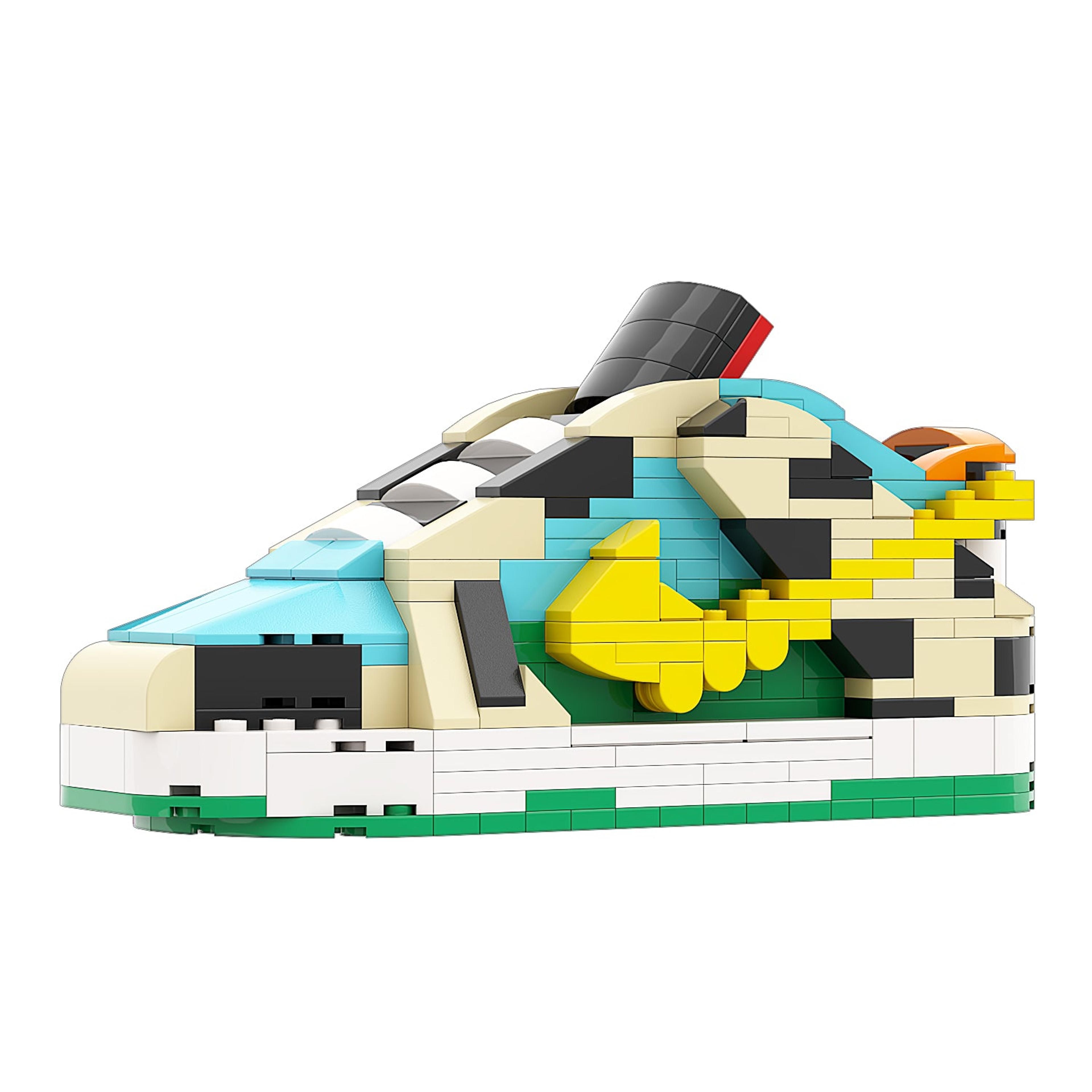 3840x3840 NTWRK SB Ben & Jerry Chunky Dunky Sneakerbricks with Mini Fi