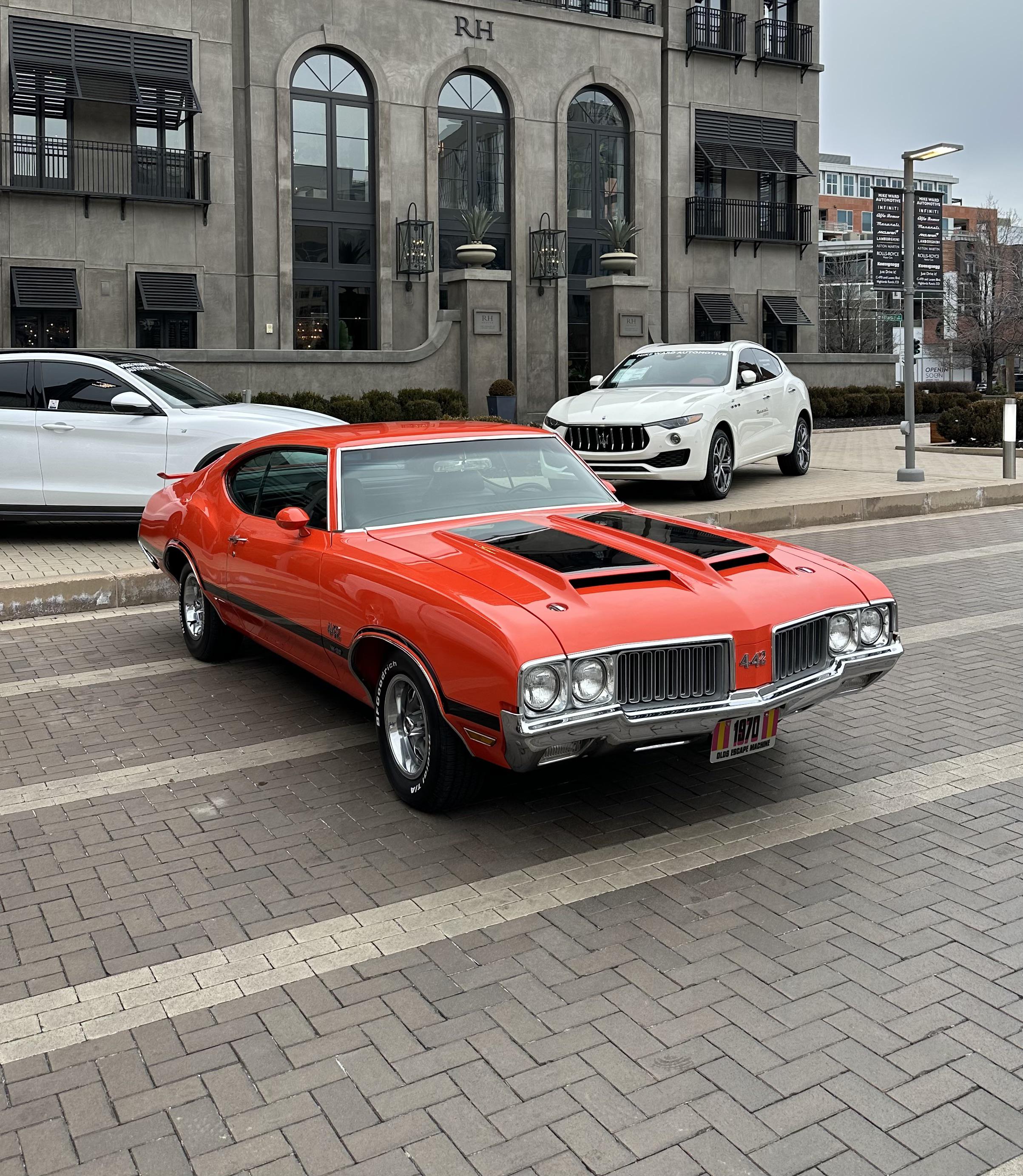 2406x2766 Oldsmobile 442 W30 [2406x2766]
