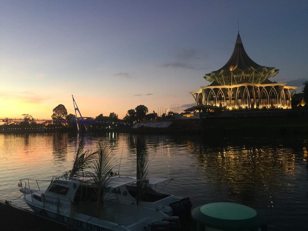 1024x768 Sarawak New Parliament Building in