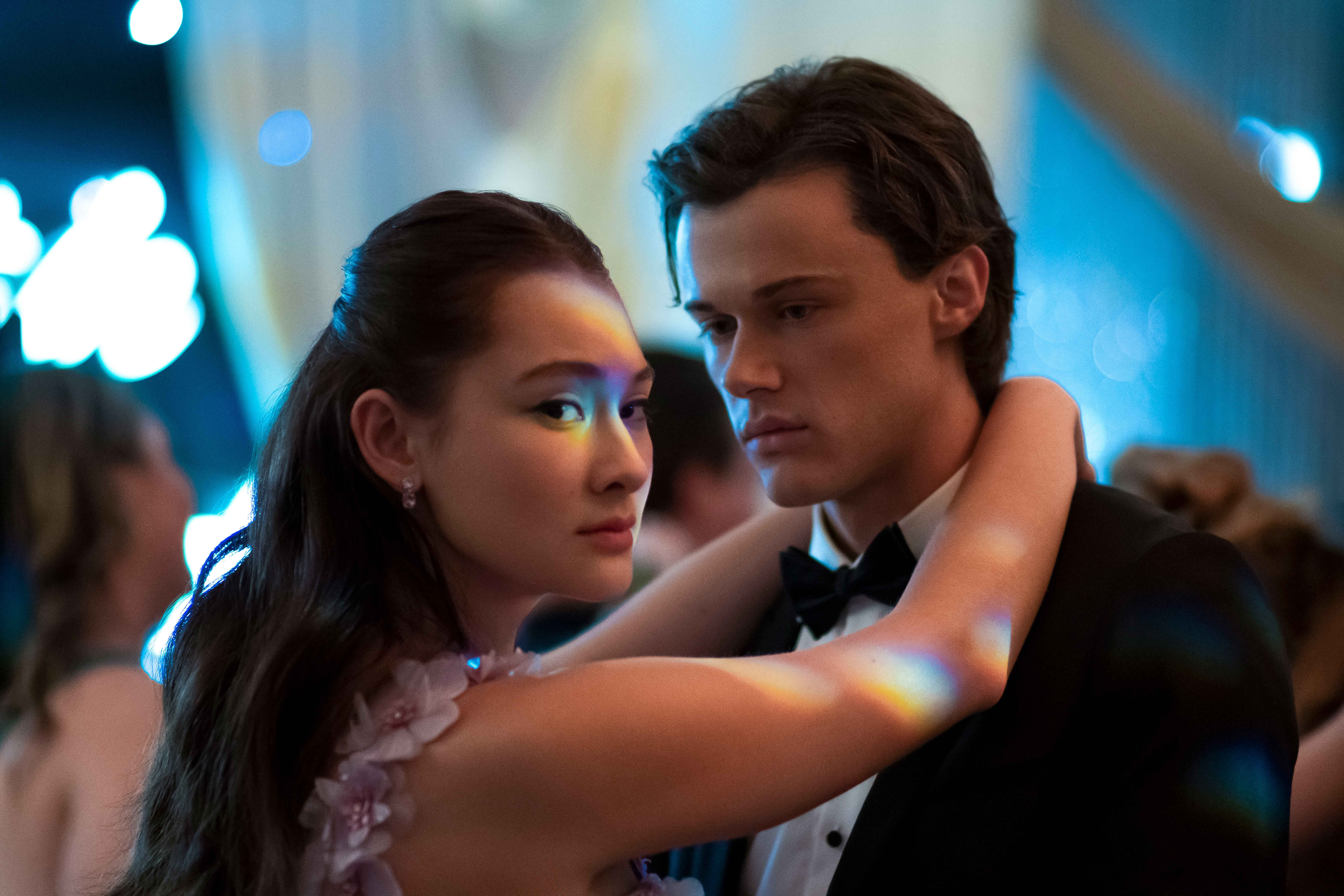9000x6000 The Summer I Turned Pretty': See the First Photo from Season 2
