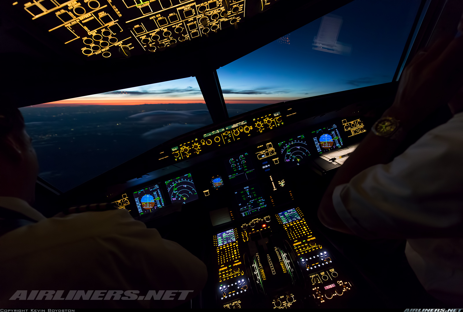 1600x1079 Airbus A321 211 Air Lines. Aviation Photo
