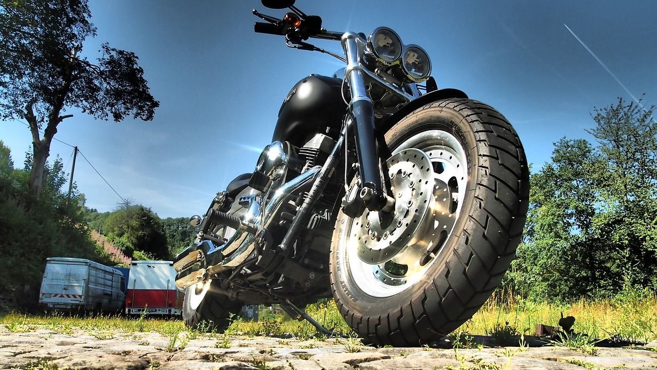 1280x721 Harley Fat Bob Summer