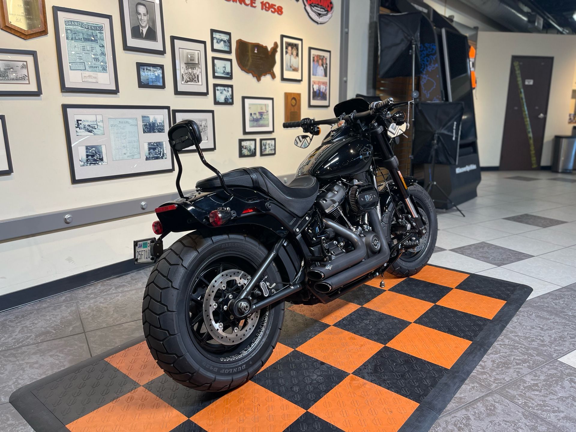 1920x1440 Used 2018 Harley Davidson Fat Bob® 114 Vivid Black. Baldwin Park CA