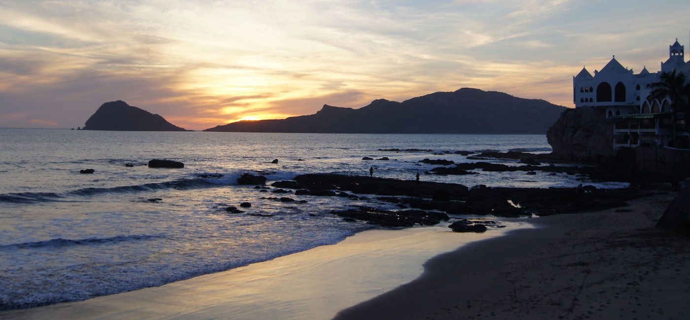 1400x650 Mazatlan's Famed Beach Gets a Facelift