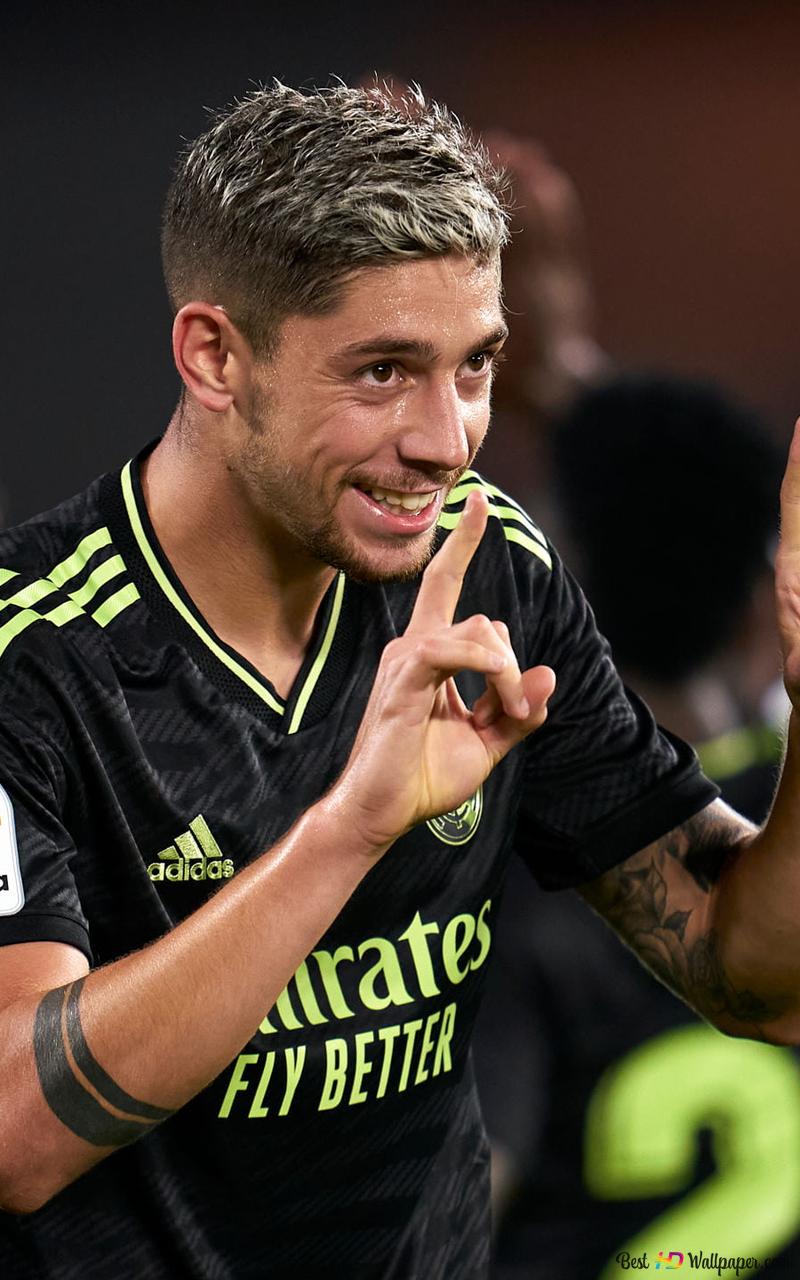 800x1280 Federico Valverde's fun, hand gesture pose 2K wallpaper download