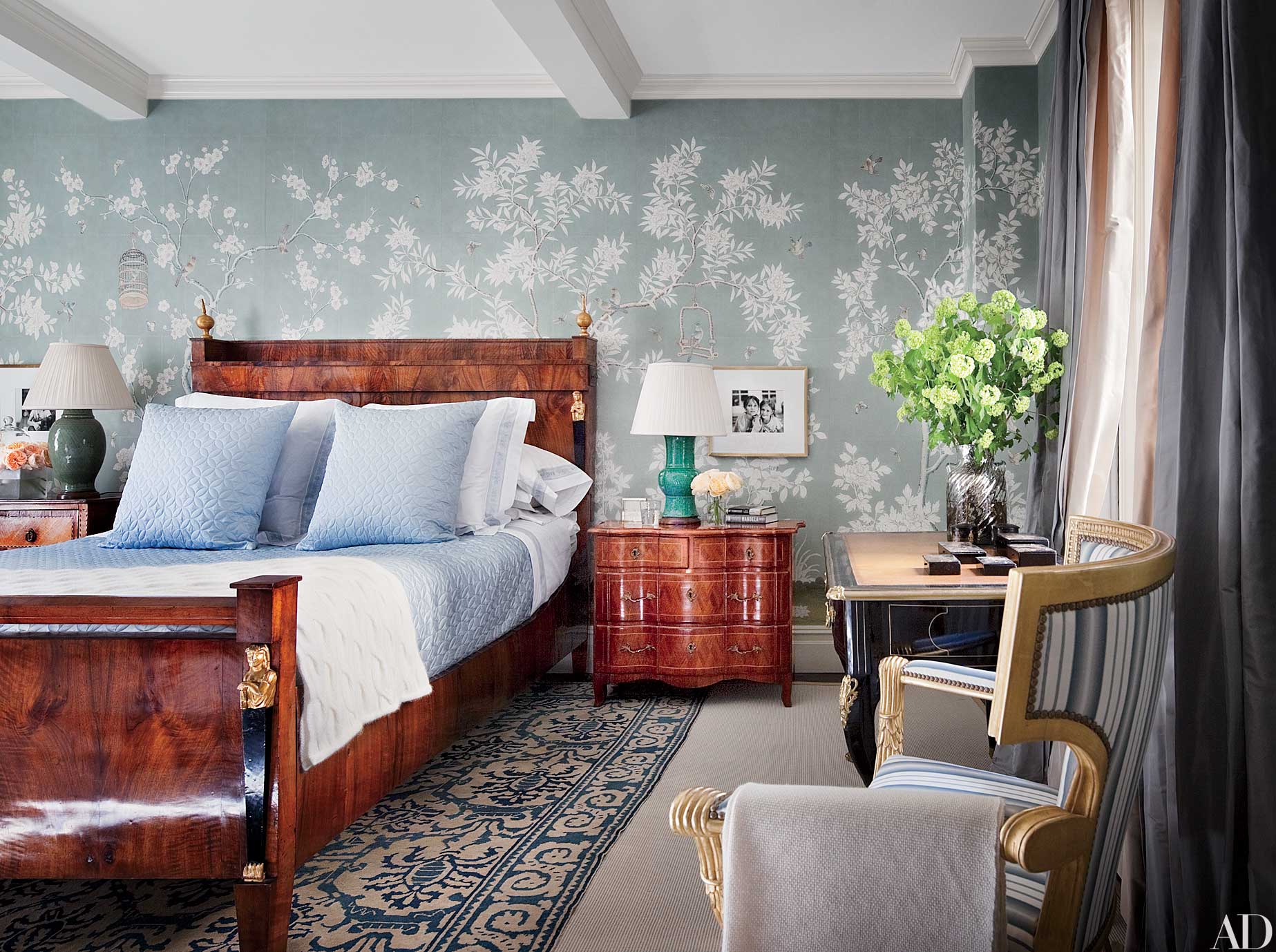 1847x1378 Chinoiserie Wallpaper and Panels Take the Stage in These 12 Rooms
