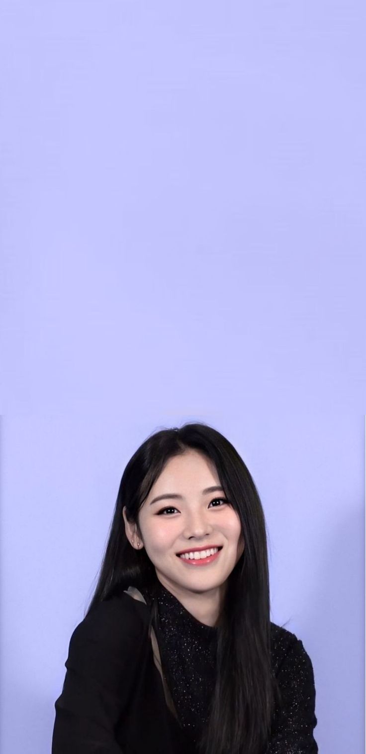 736x1513 jinsoul wallpaper
