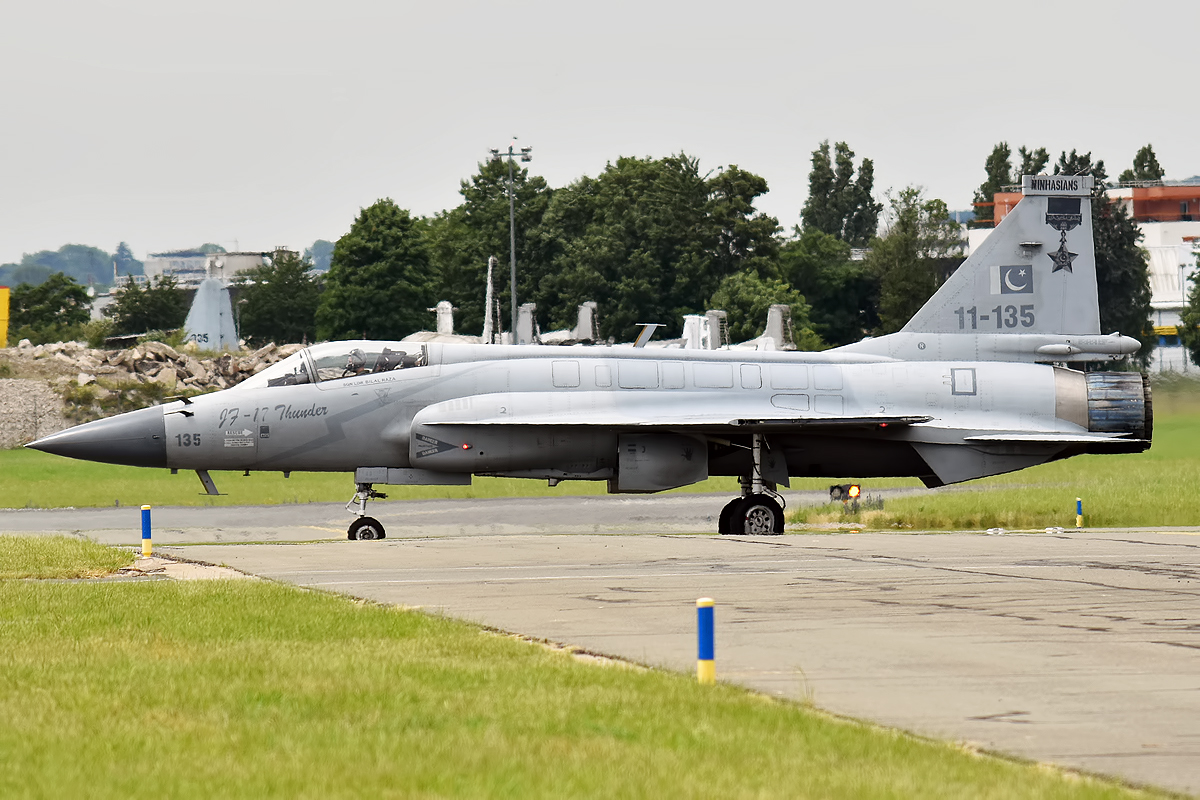 1200x800 Pakistan Air Force, 11 Chengdu JF 17