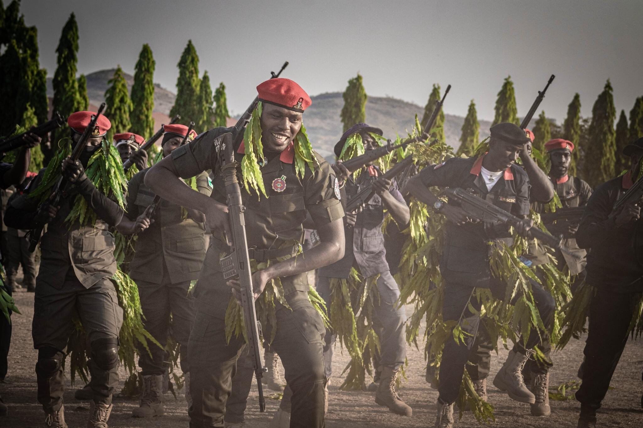 Tentara Wallpapers - Top Free Tentara Backgrounds - WallpaperAccess