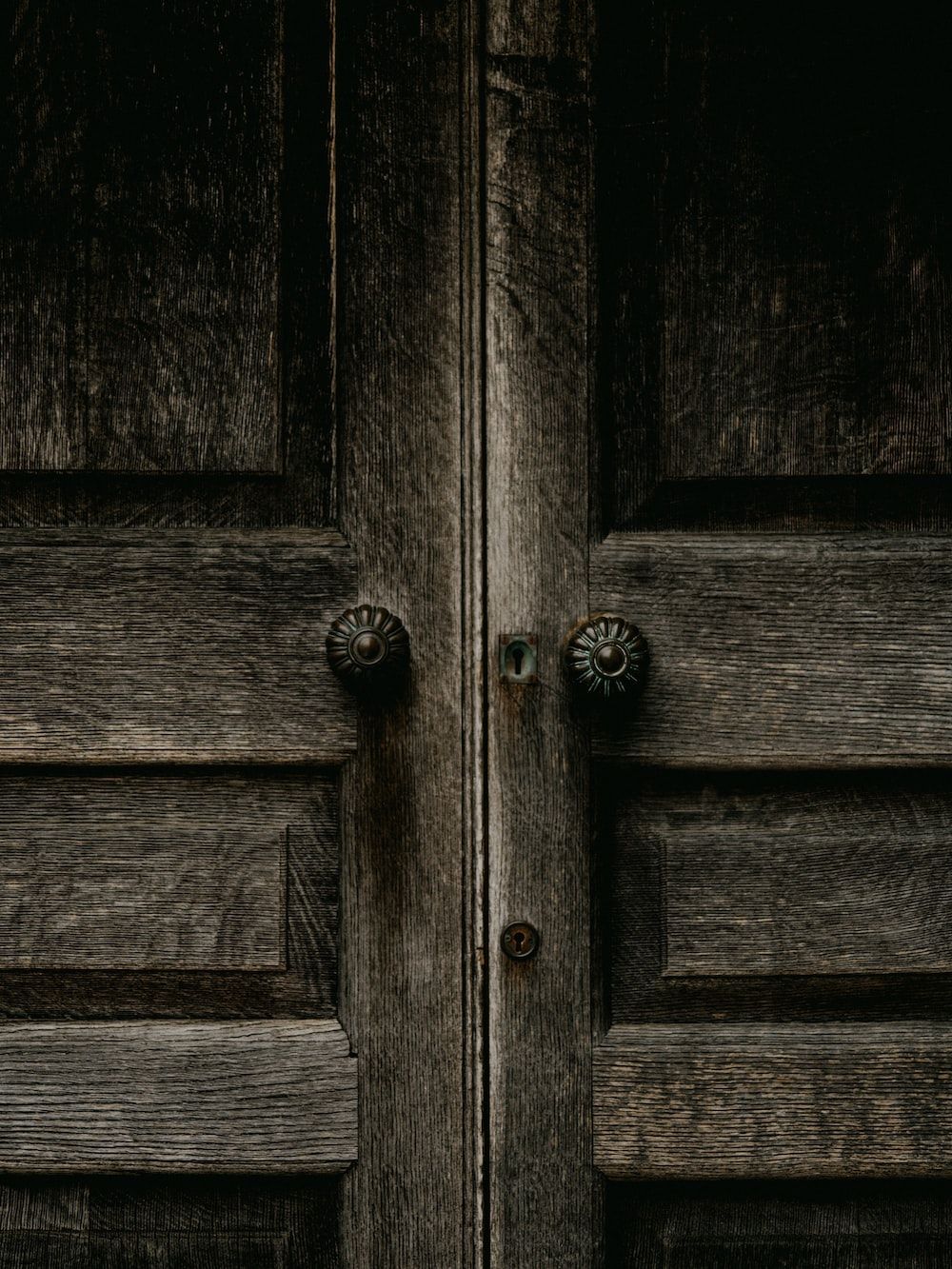 Old Door Wallpapers Top Free Old Door Backgrounds WallpaperAccess