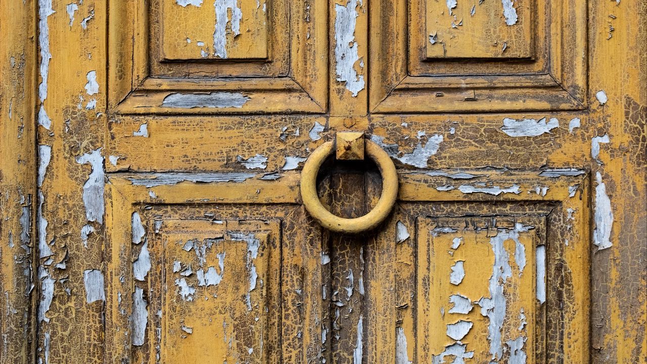 1280x720 Wallpaper door, wooden, old, texture hd, picture, image