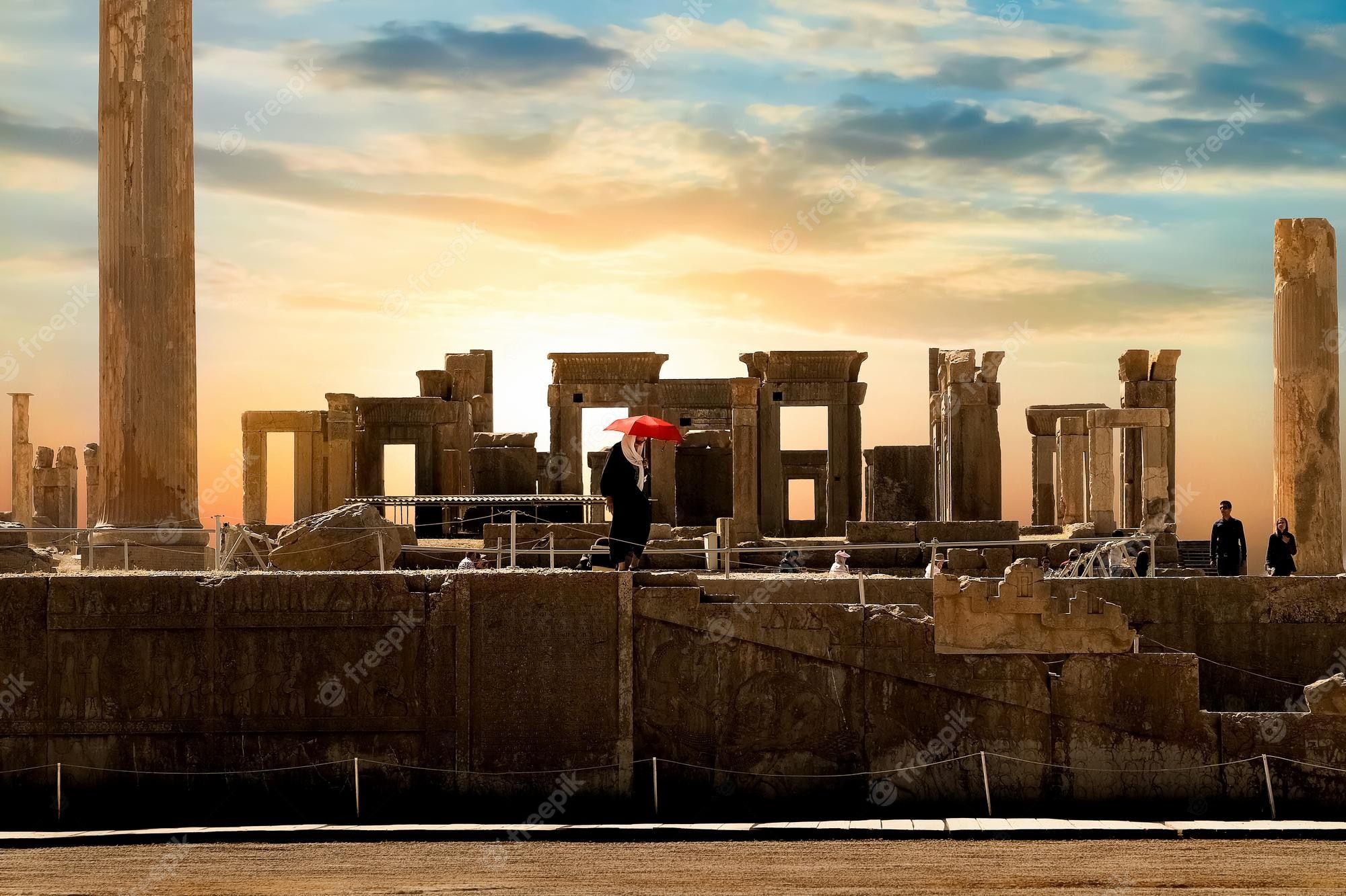 2000x1333 Premium Photo. Persepolis is the capital of the ancient achaemenid kingdom ancient columns sight of iran ancient persia sunset background