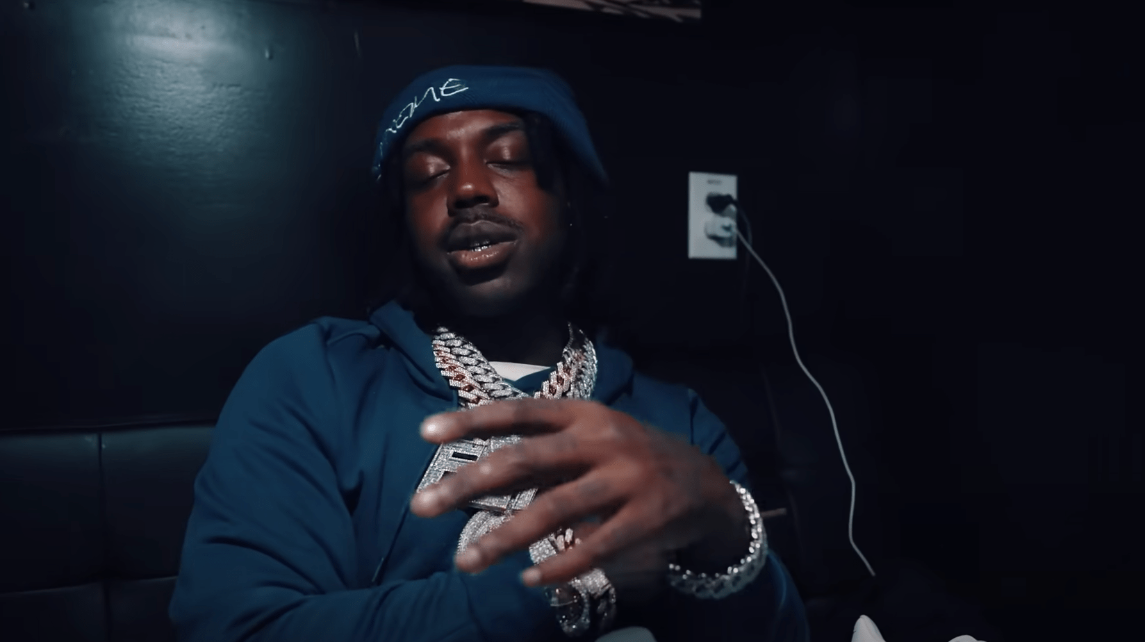 1648x924 EST Gee Freestyle (Video)