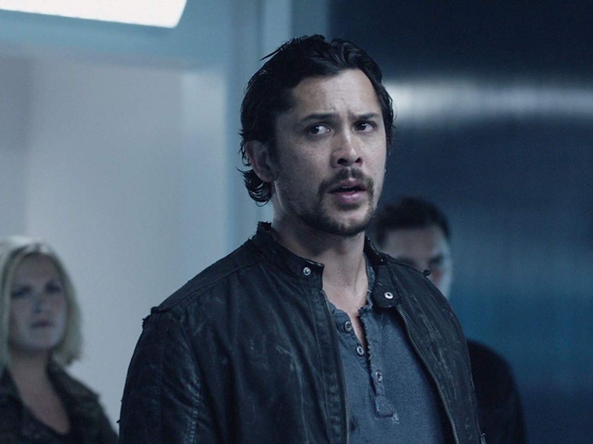 1200x898 The 100 boss explains major star's absence from season 7