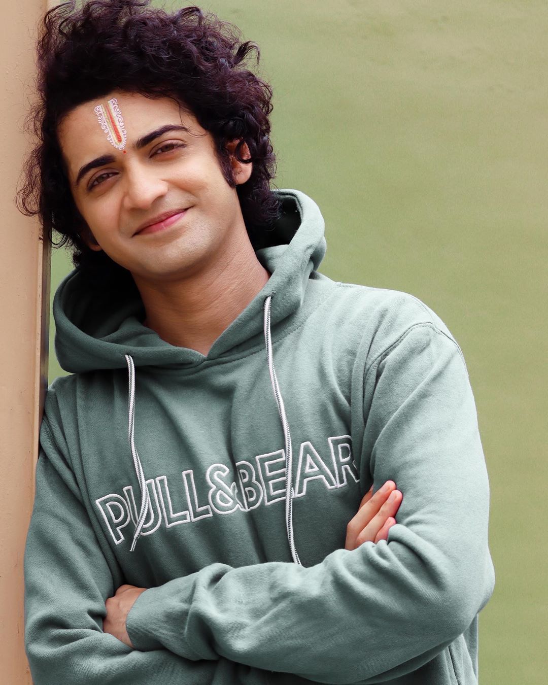 1080x1350 Sumedh Vasudev Mudgalkar posted on Instagram: “Life is unfair but its still good. ❤️✨” • See all of. Krishna photo, Krishna radha, Radha krishna holi