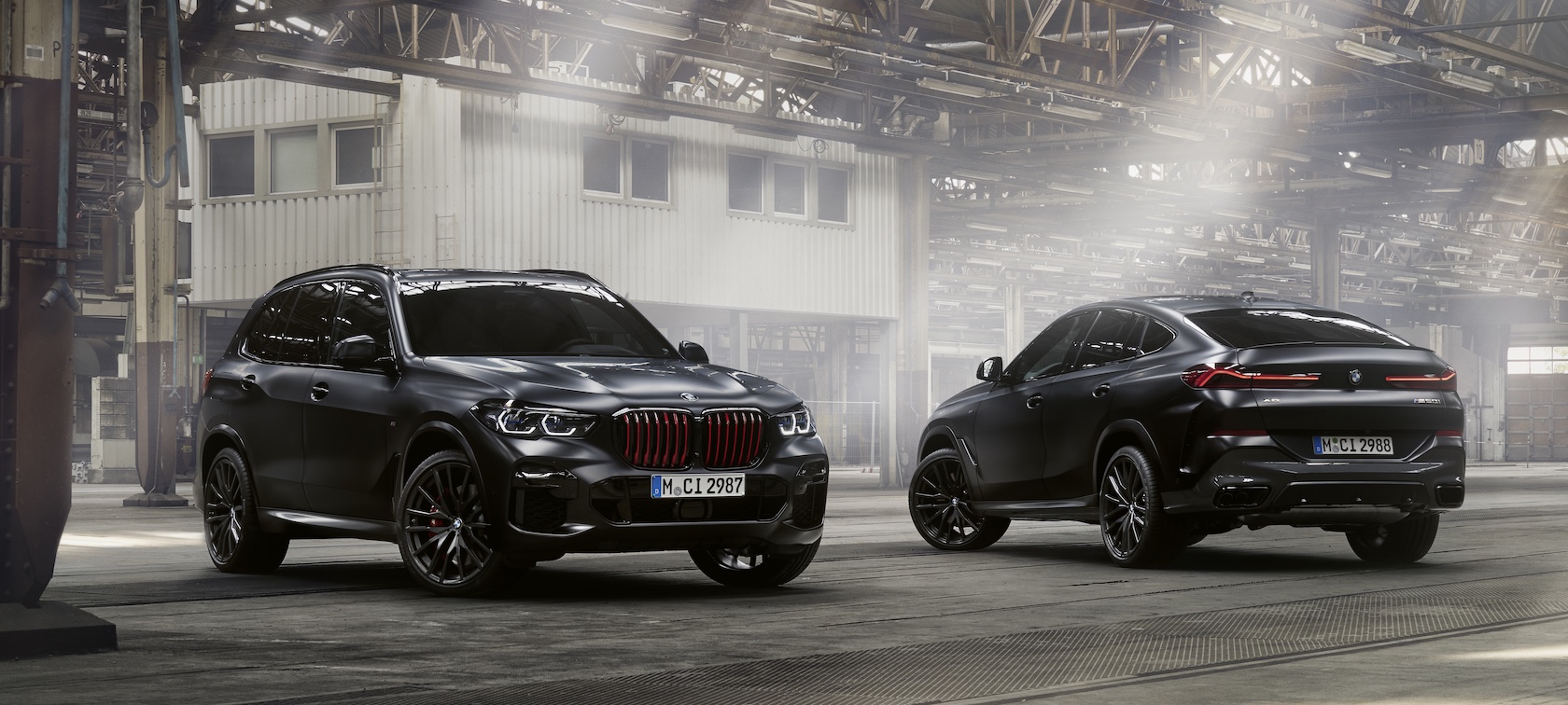 1680x756 BMW X5 and X6 Black Vermilion edition