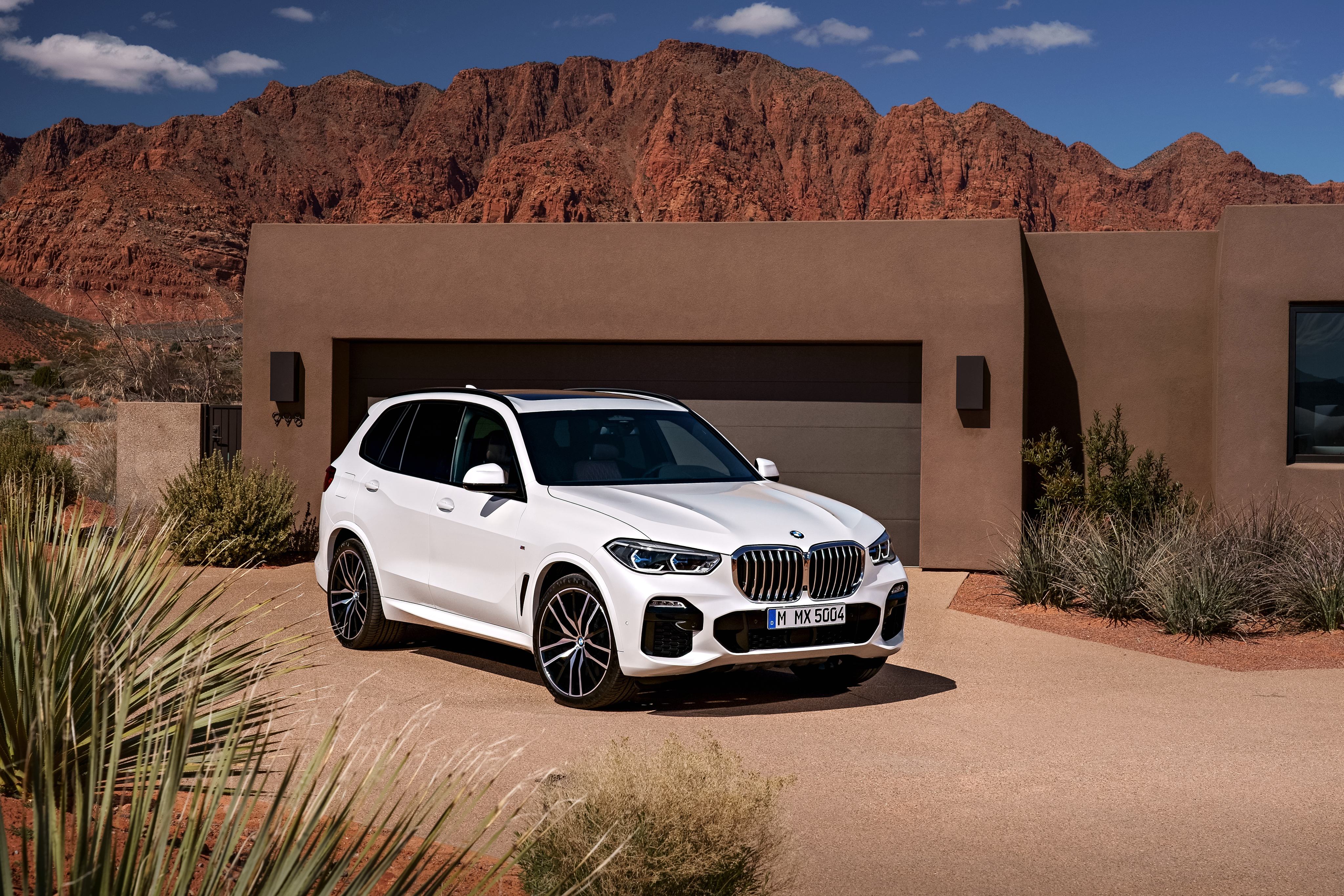 4096x2731 bmw x5 HD wallpaper, background