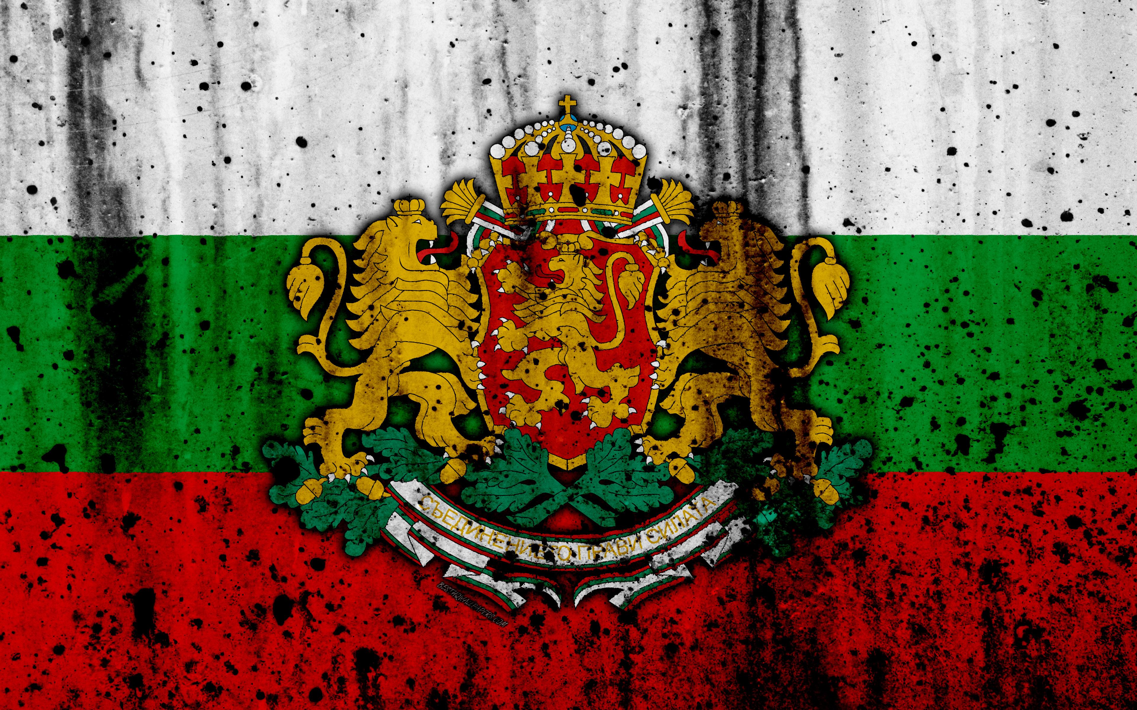 3840x2400 Bulgaria Flag Wallpaper