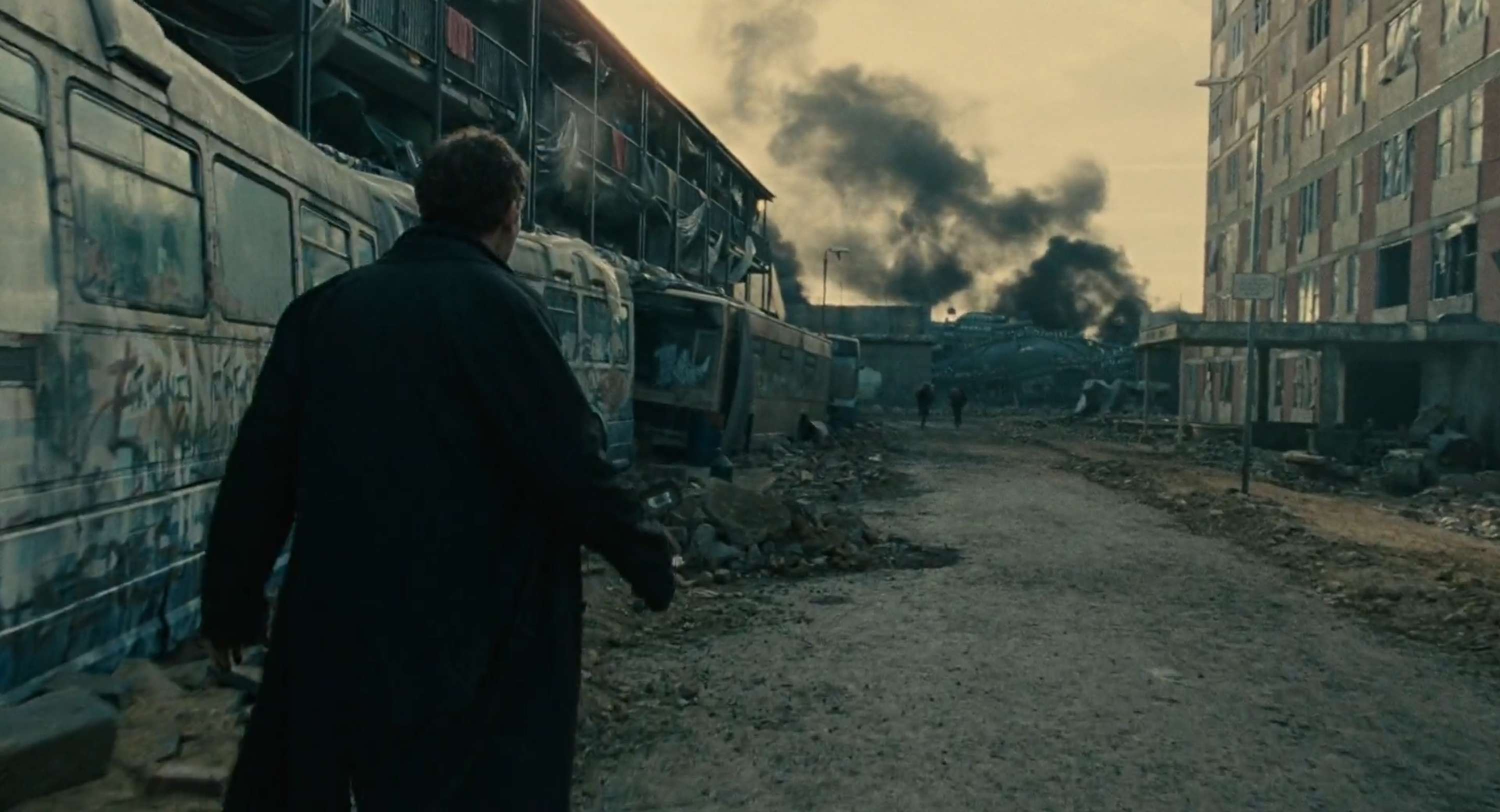 3000x1625 Children of Men by Alfonso Cuarón (948CI)