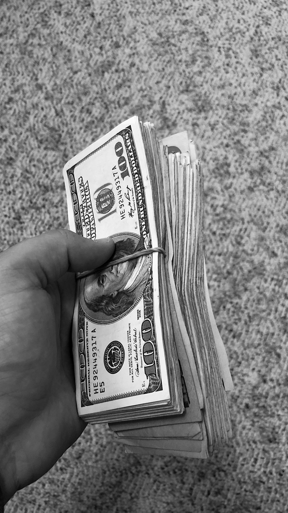 938x1668 Download Wallpaper 938x1668 Money, Bills, Bw, Hand Iphone 8 7 6s 6 For Parallax HD Background